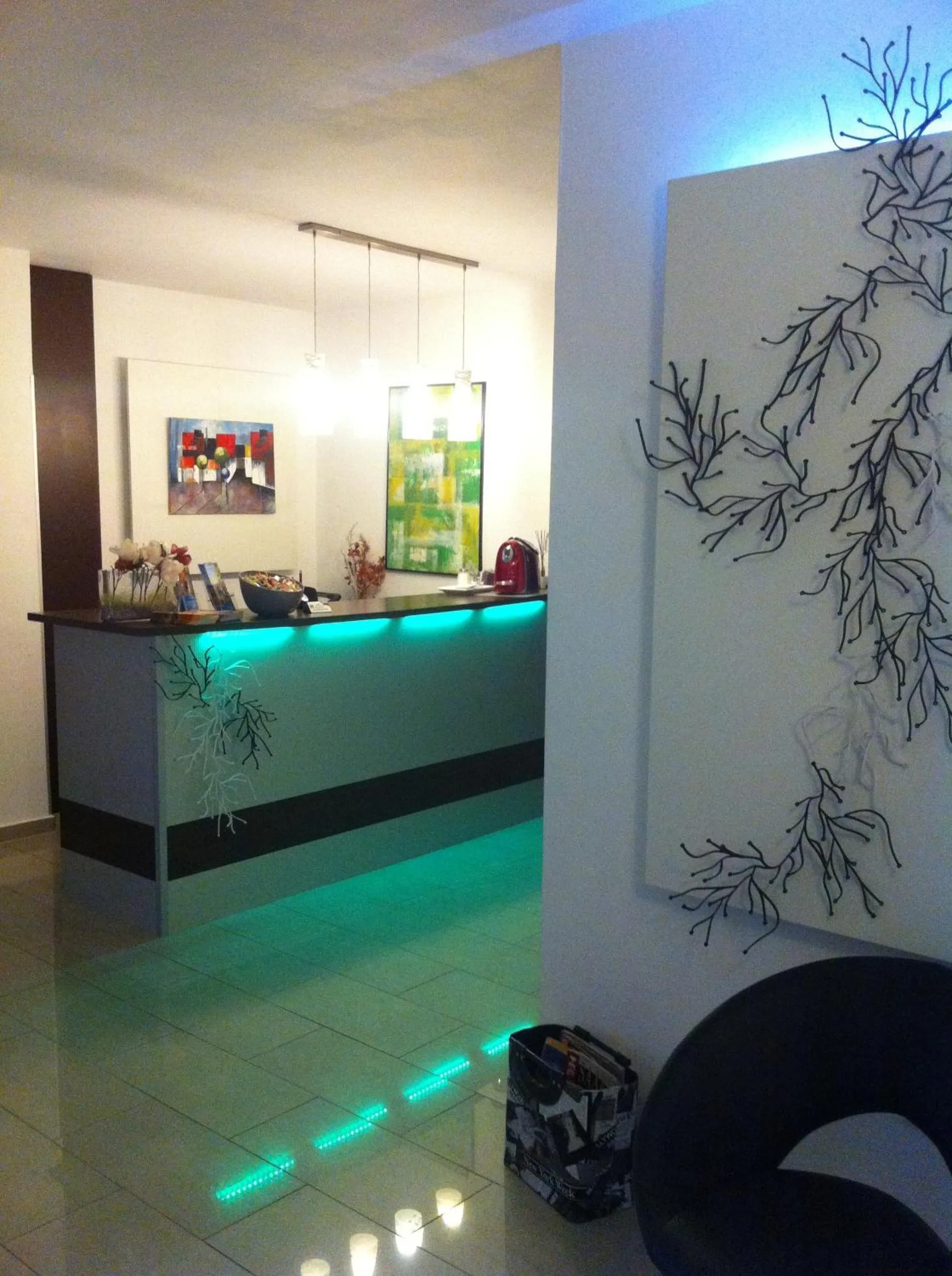 Lobby or reception, Bed in Hotel Stadt Hamburg am Fluss Saarbrücken