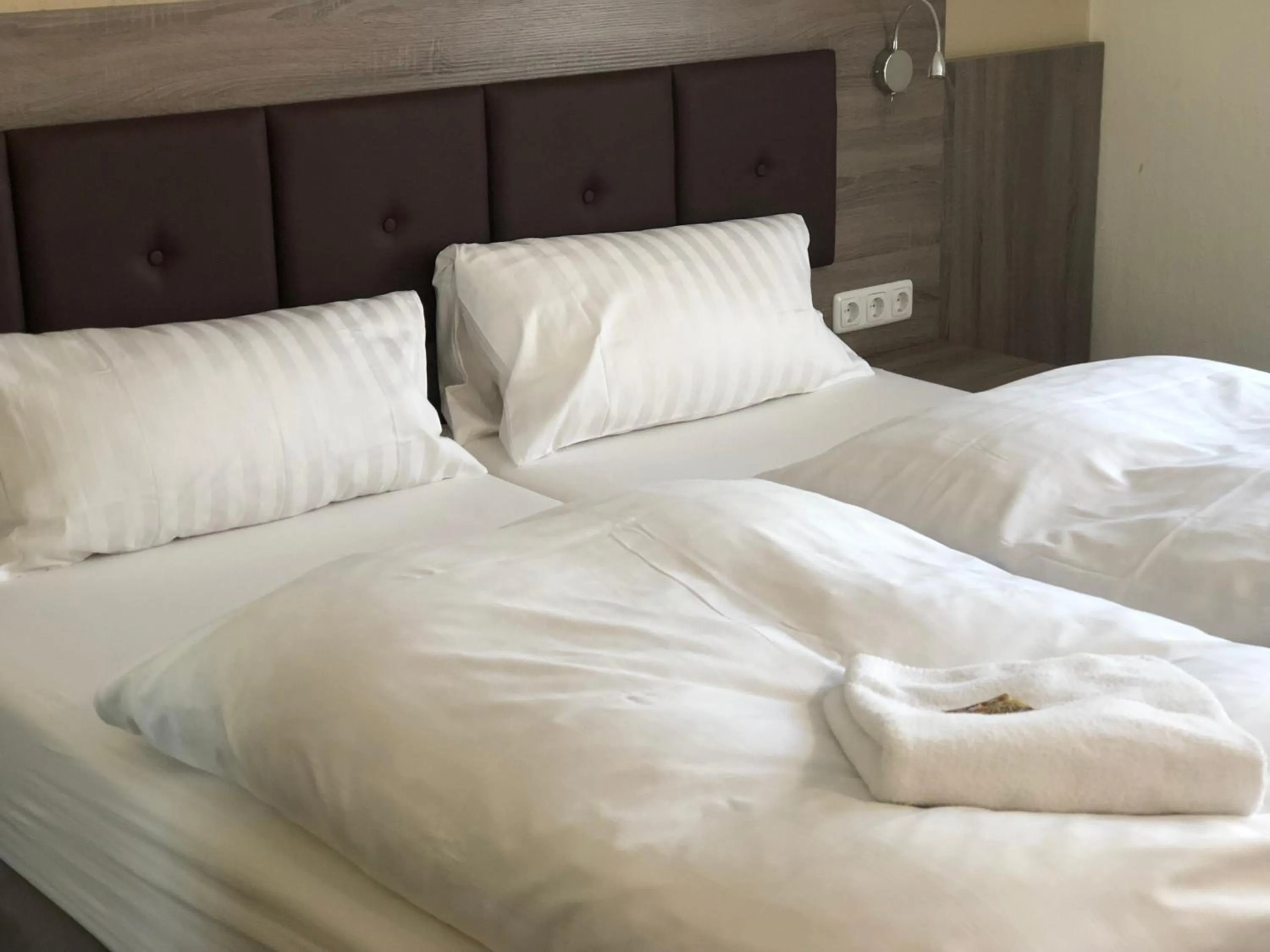 Bed in Hotel Junkerhaus