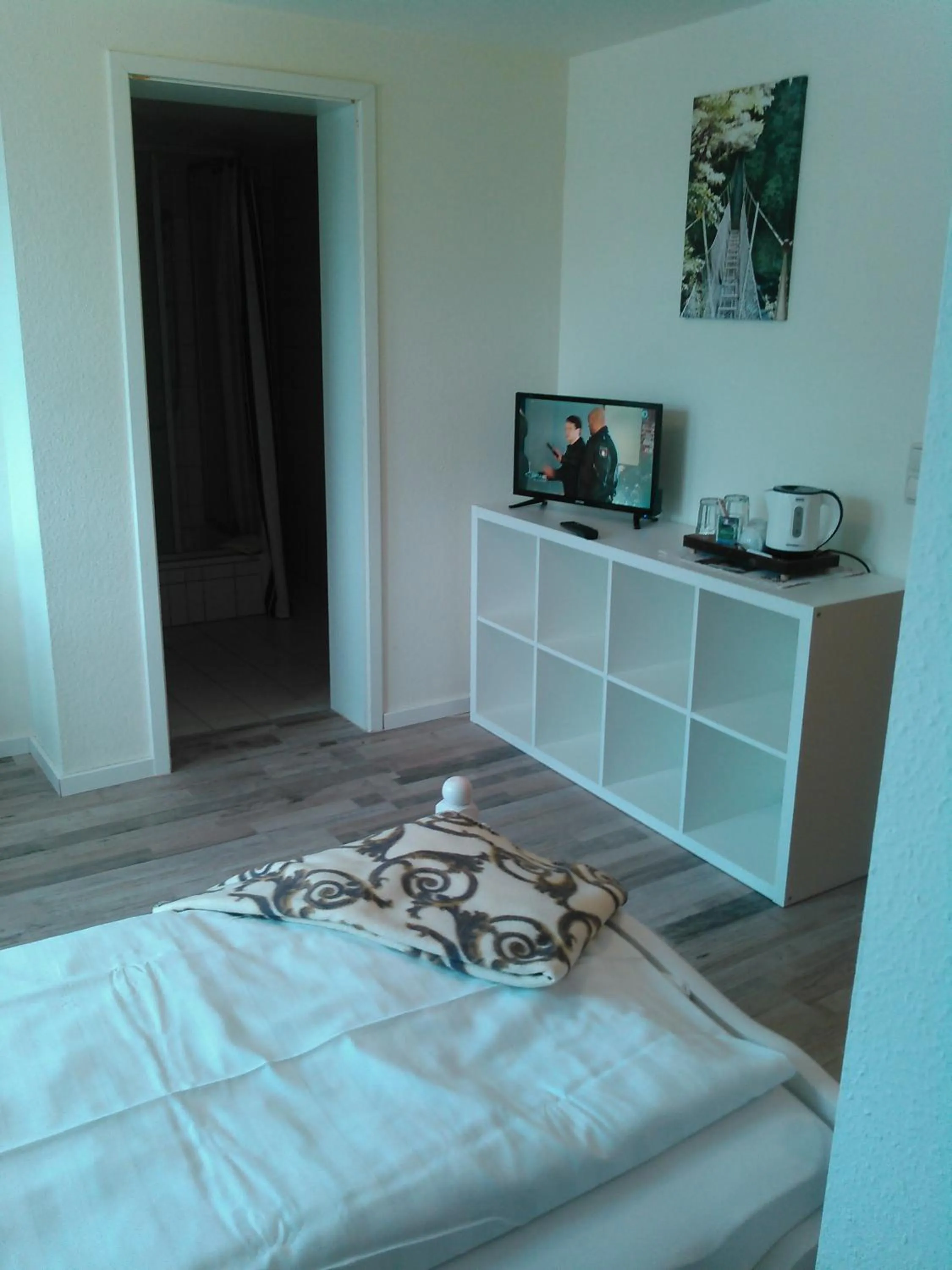 Photo of the whole room, Bed in Landhotel Possendorf