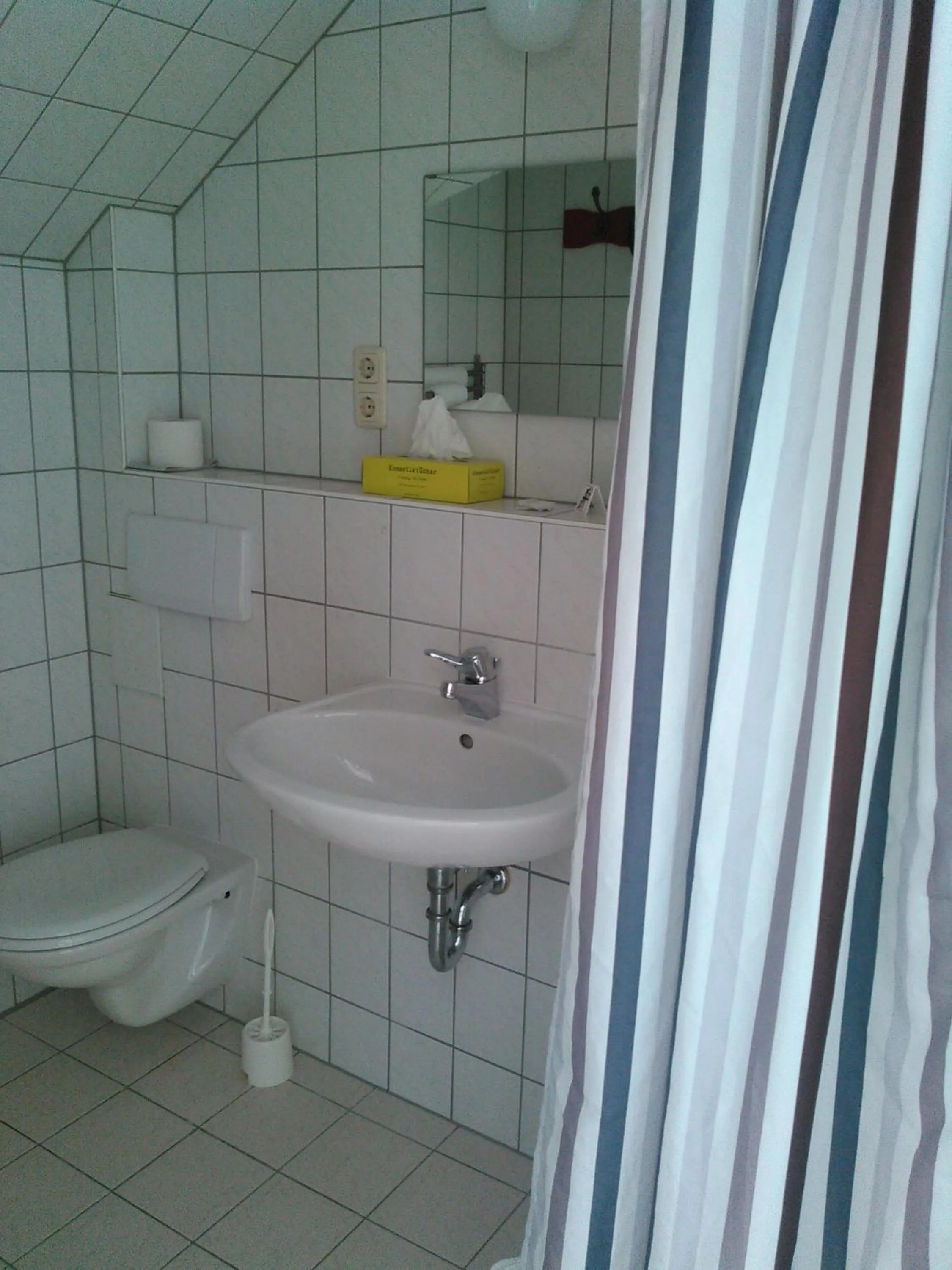 Bathroom in Landhotel Possendorf