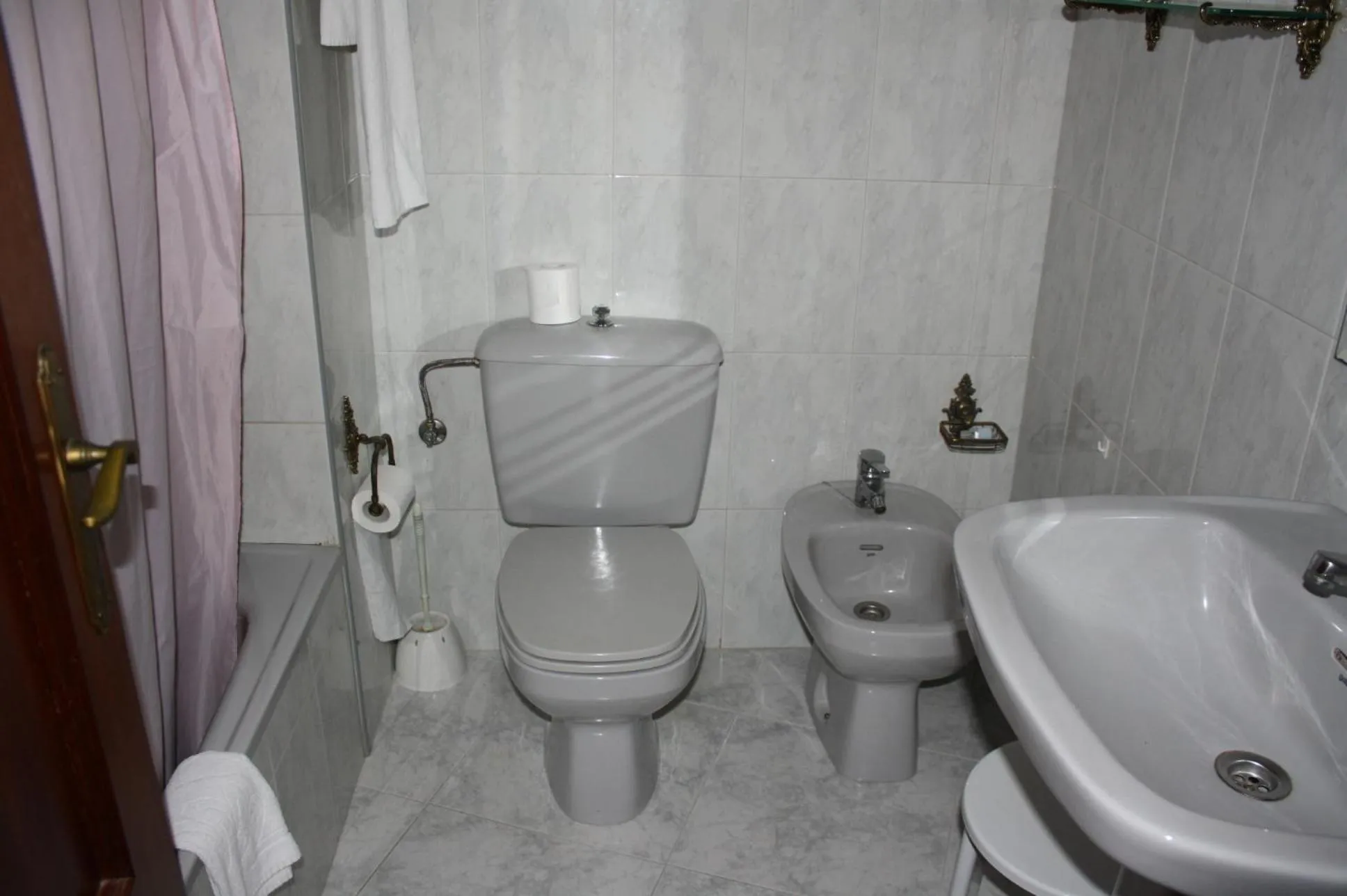 Bathroom in Hotel Cristaleiro