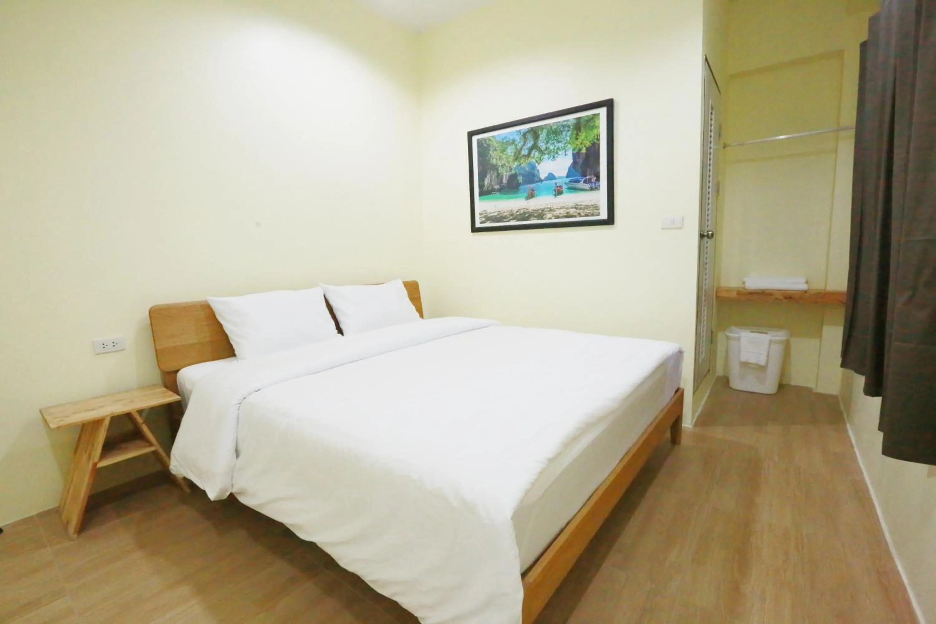 Bed in INTERest POSHTEL