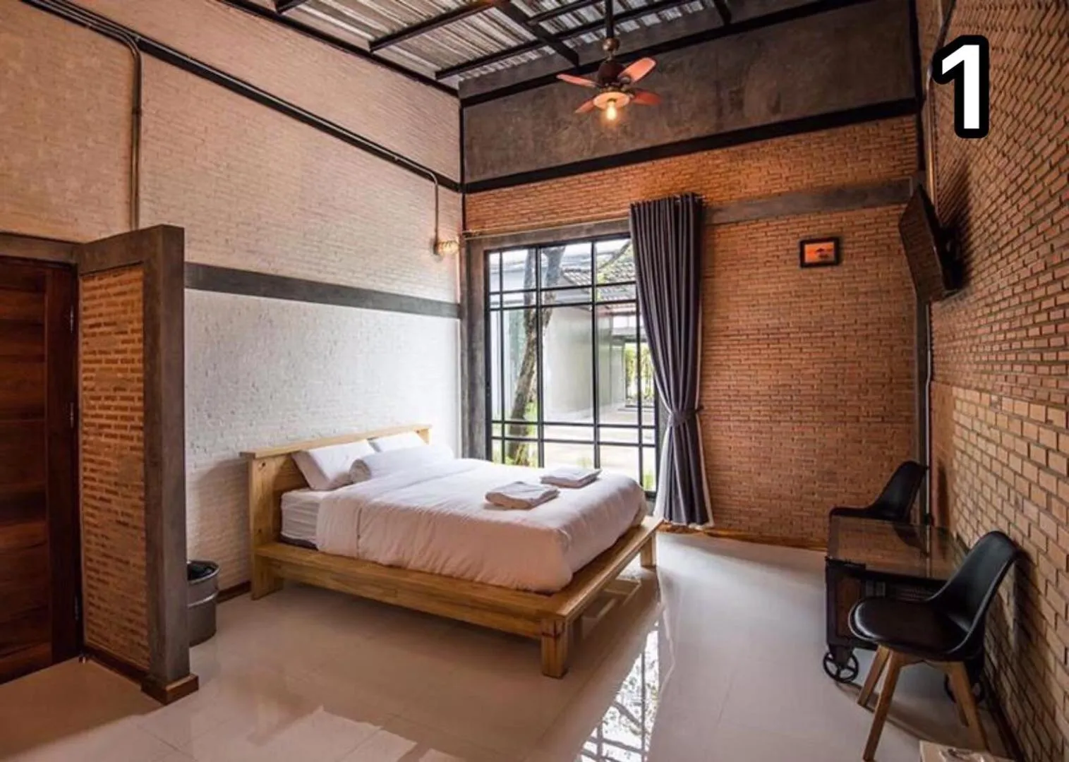 Bed in Na Klongluang Boutique Resort
