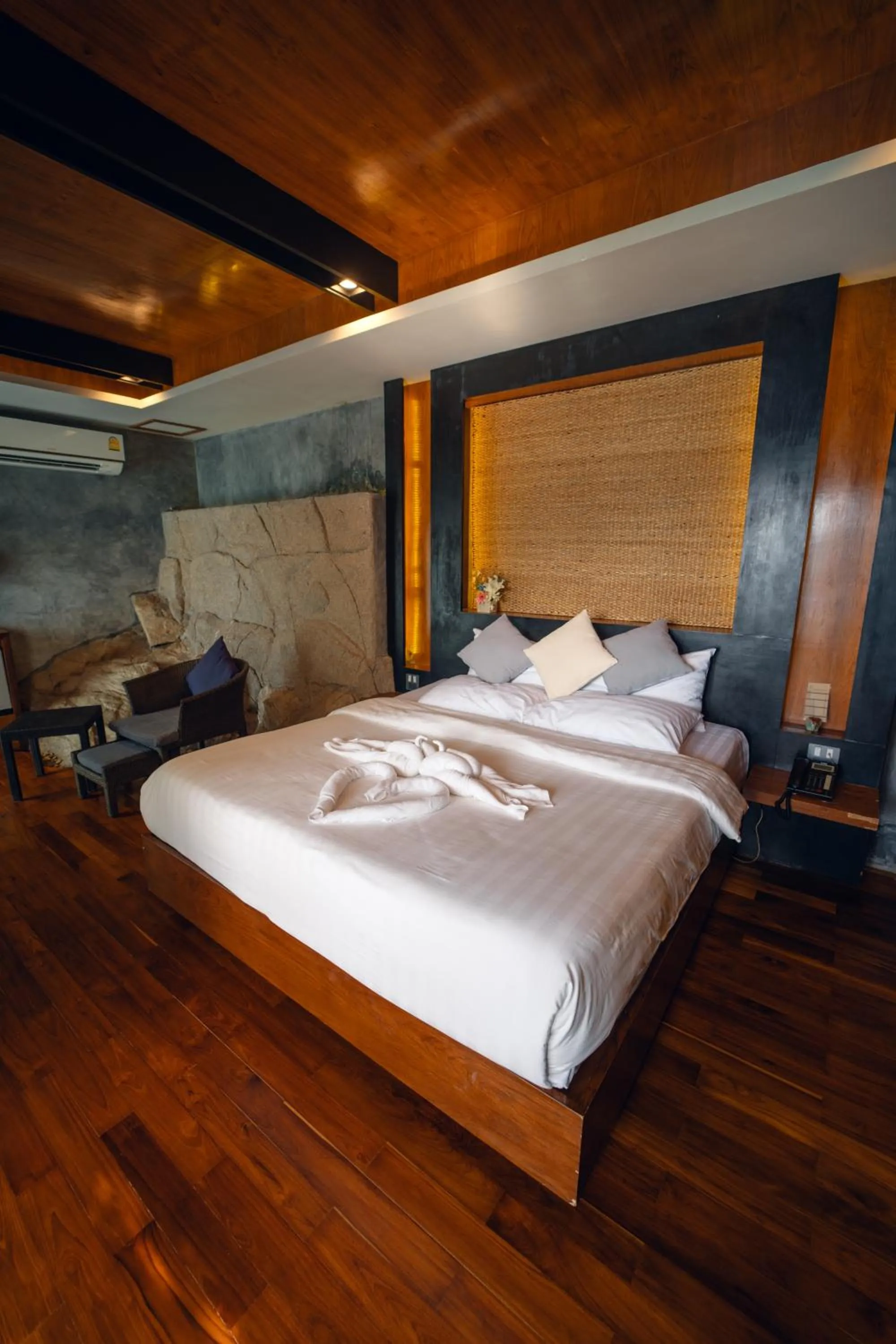 Bed in View Point Resort