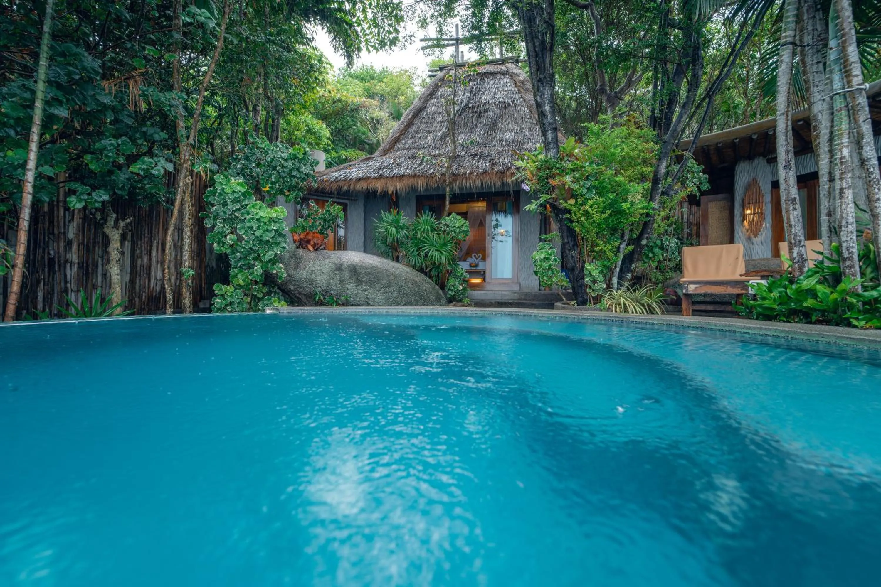 Swimming pool in View Point Resort