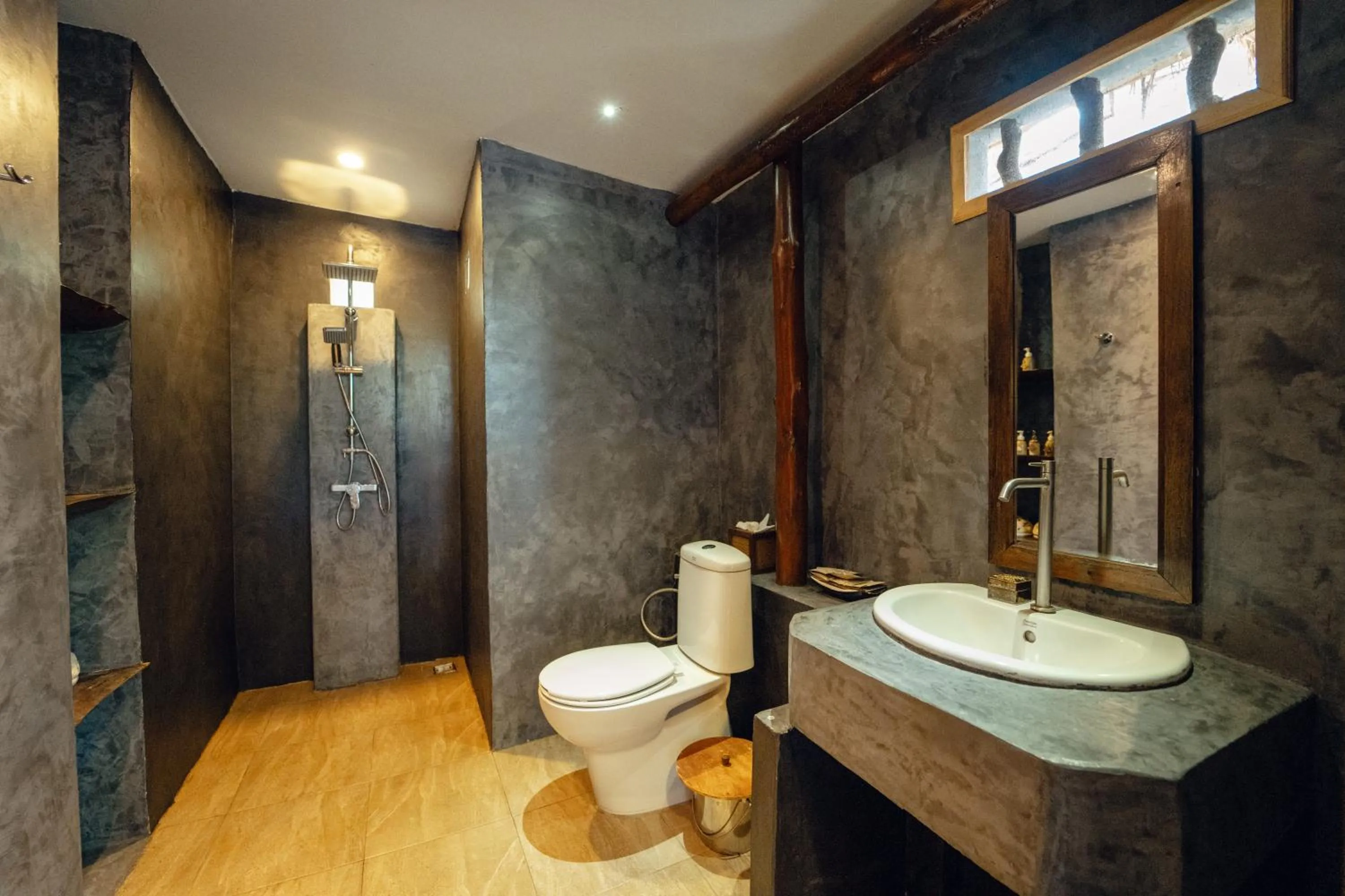 Toilet in View Point Resort