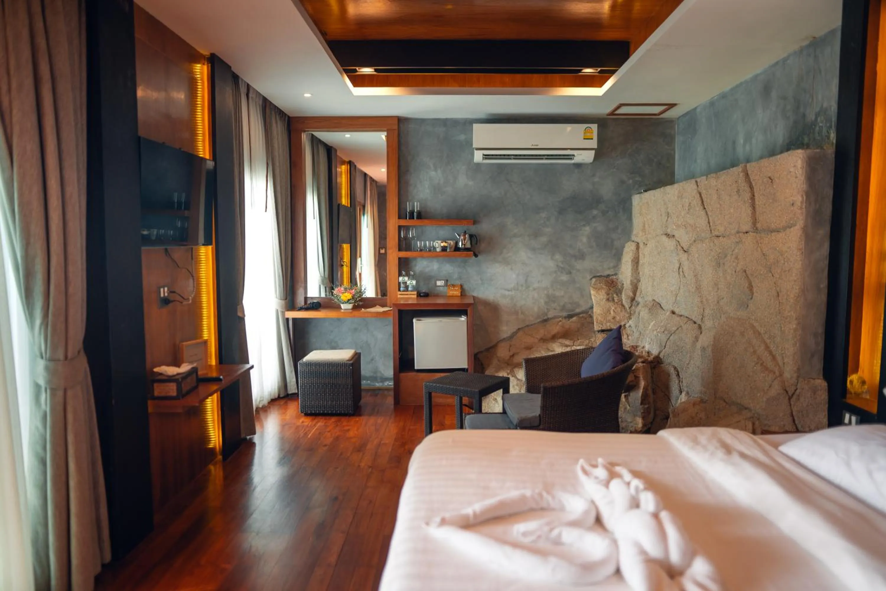 Bedroom, Bed in View Point Resort