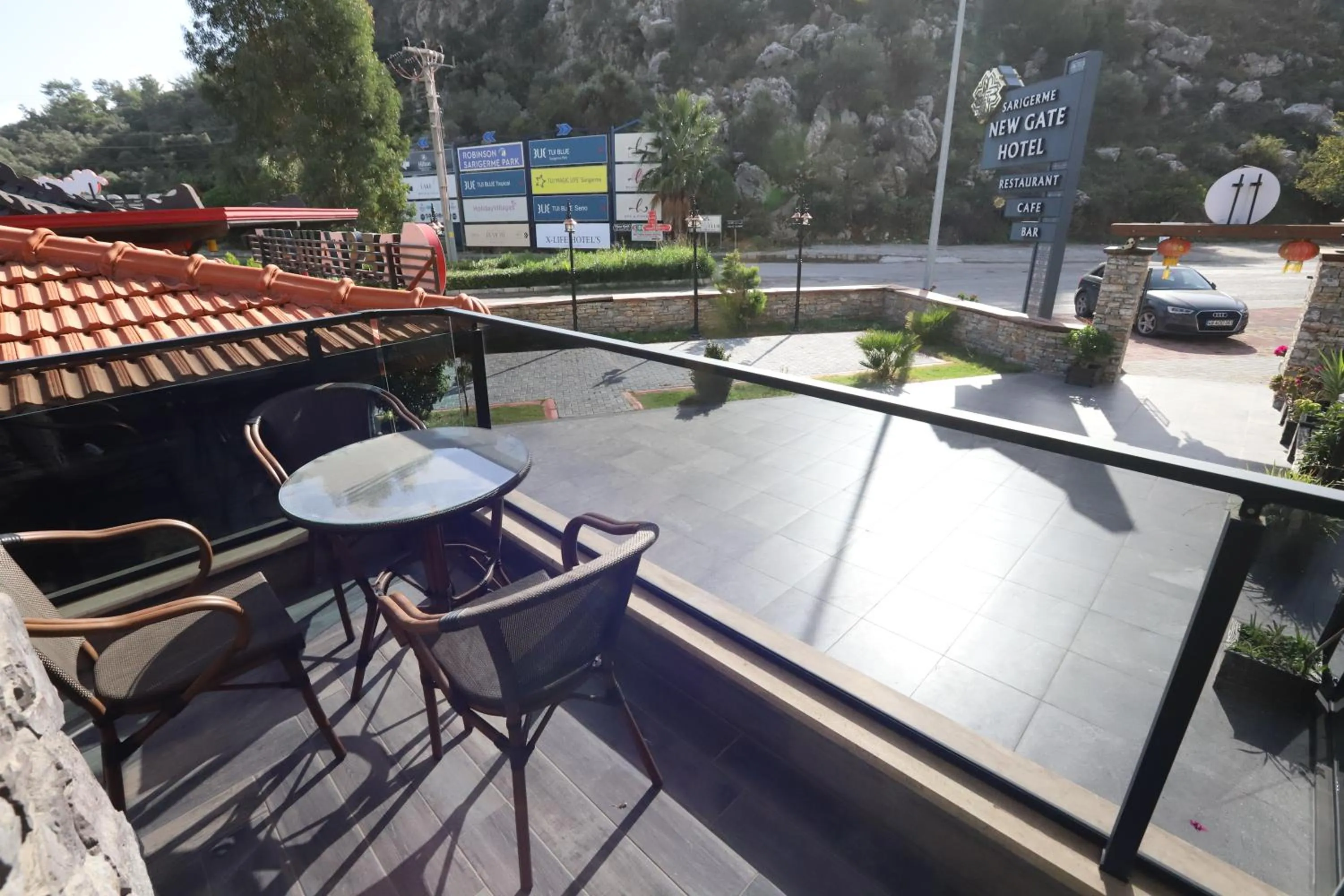 Day in SARIGERME NEW GATE HOTEL