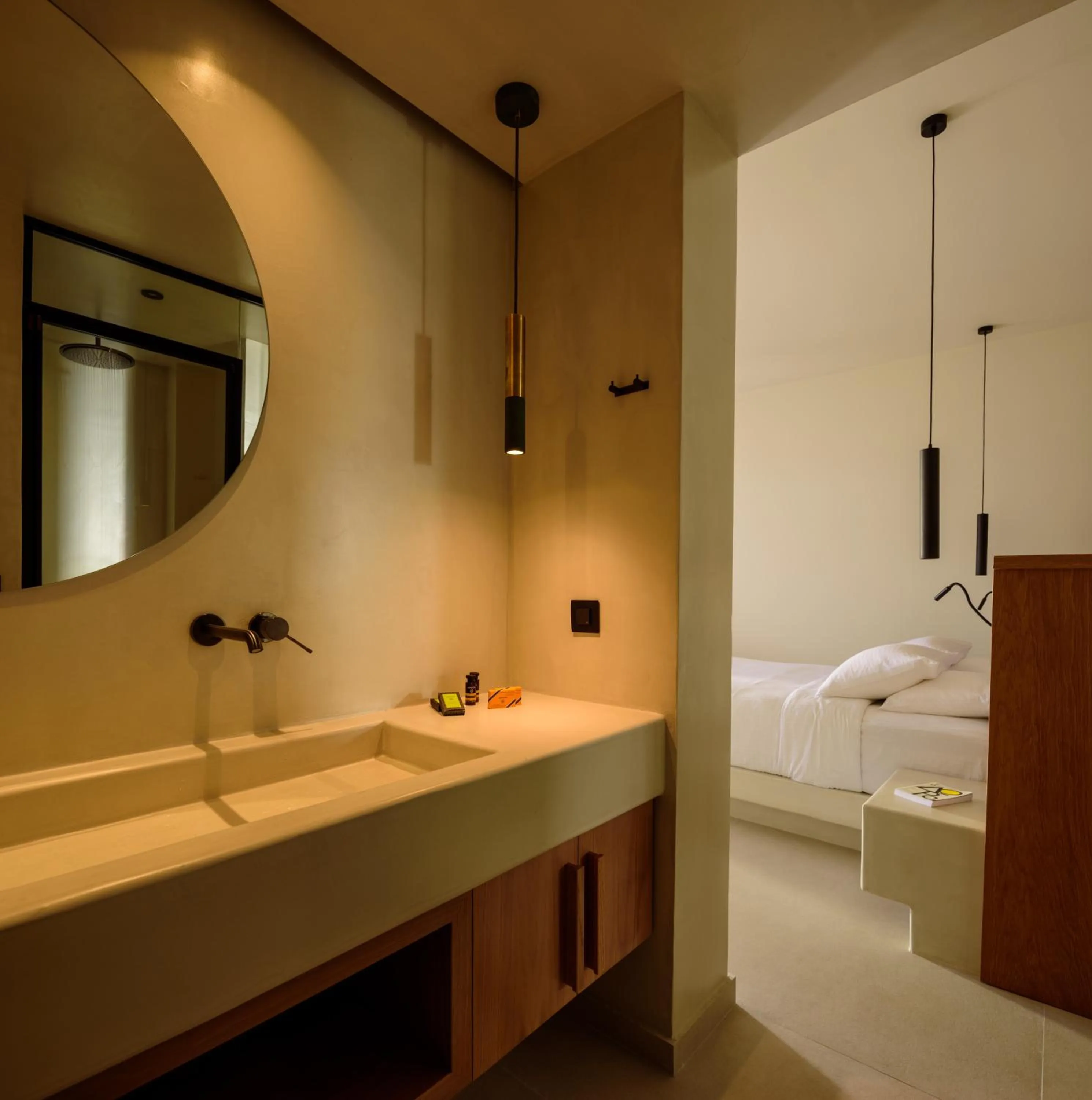 Bathroom, Bed in Potnia Theron Suites