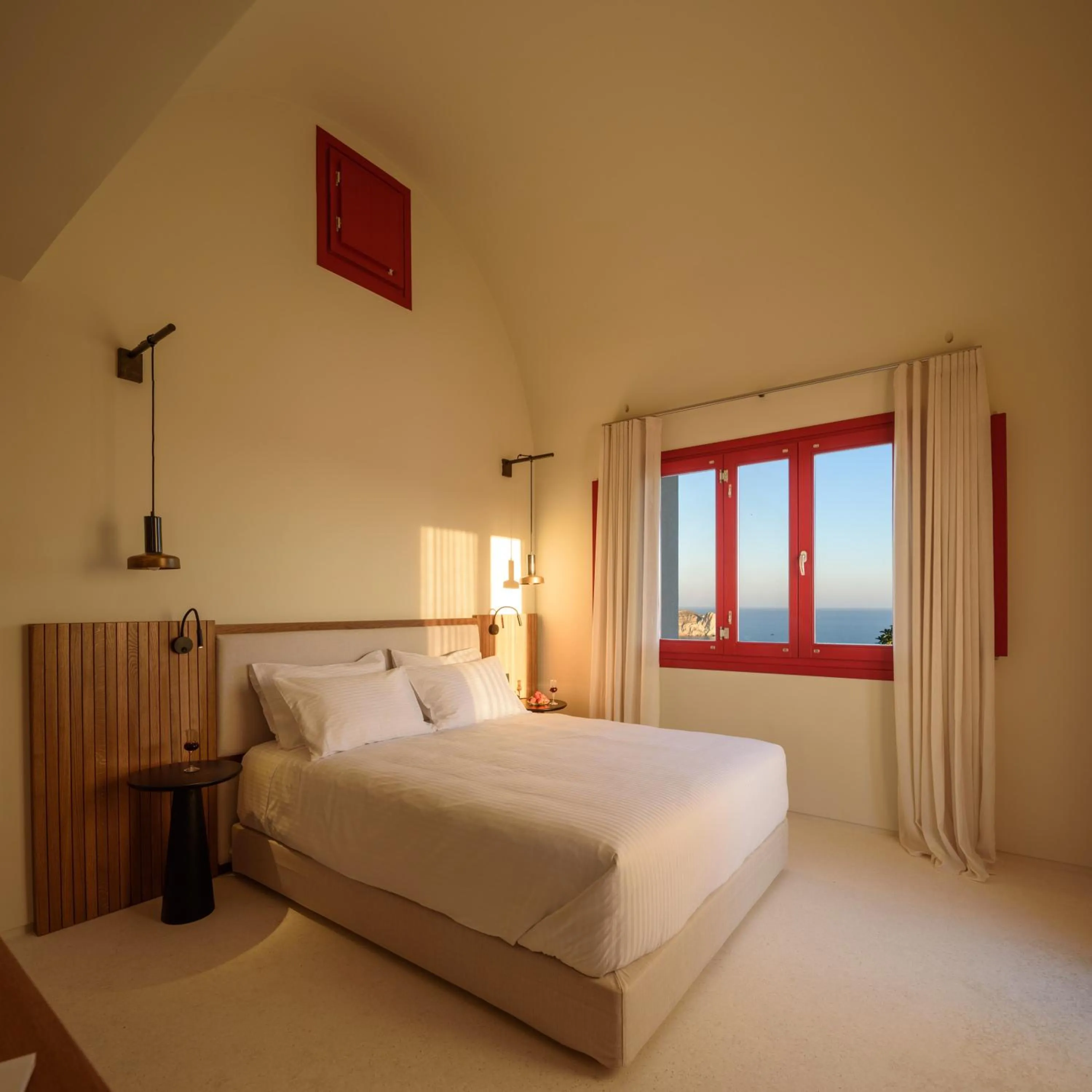 Bed in Potnia Theron Suites