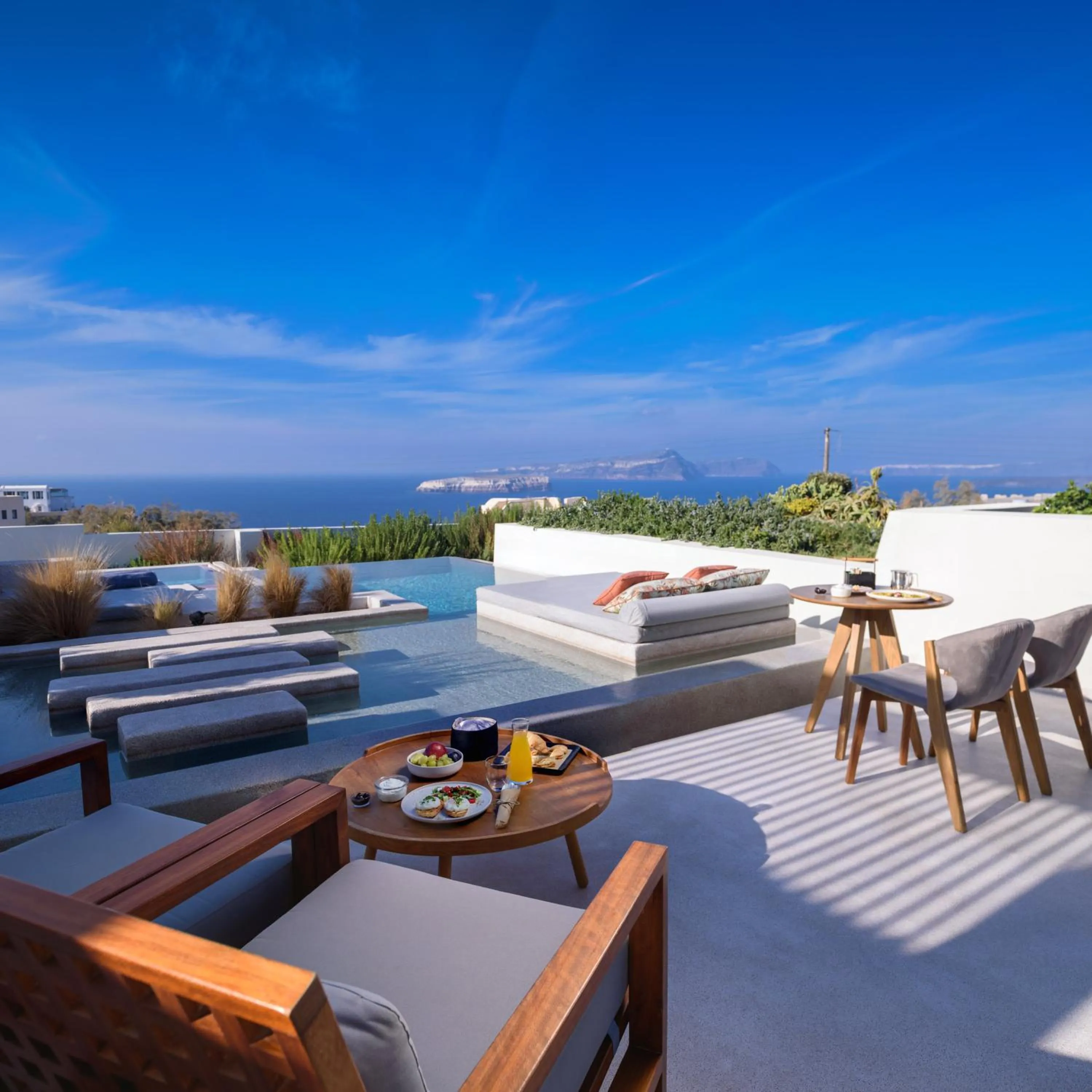 Patio in Potnia Theron Suites