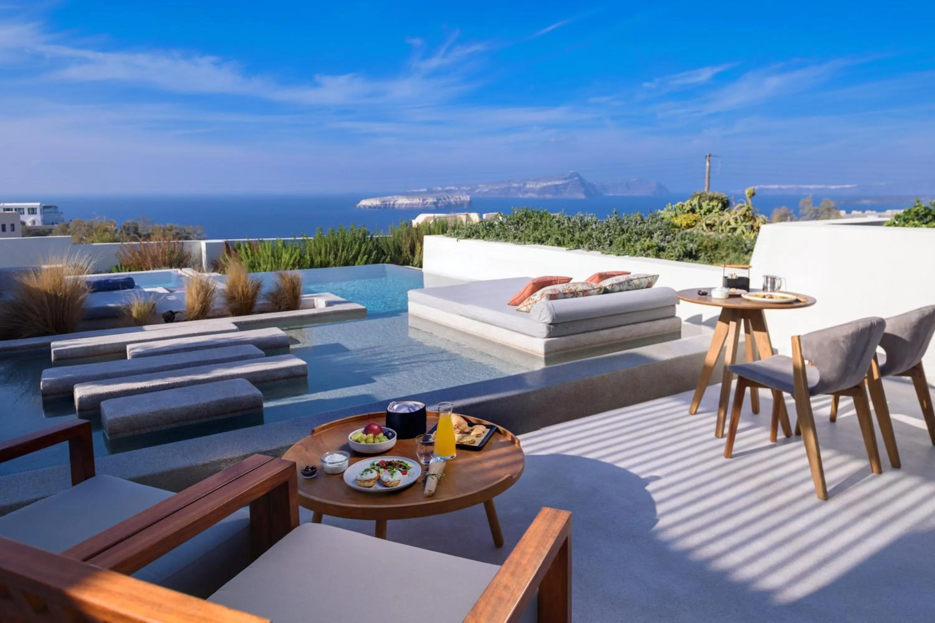 Patio in Potnia Theron Suites