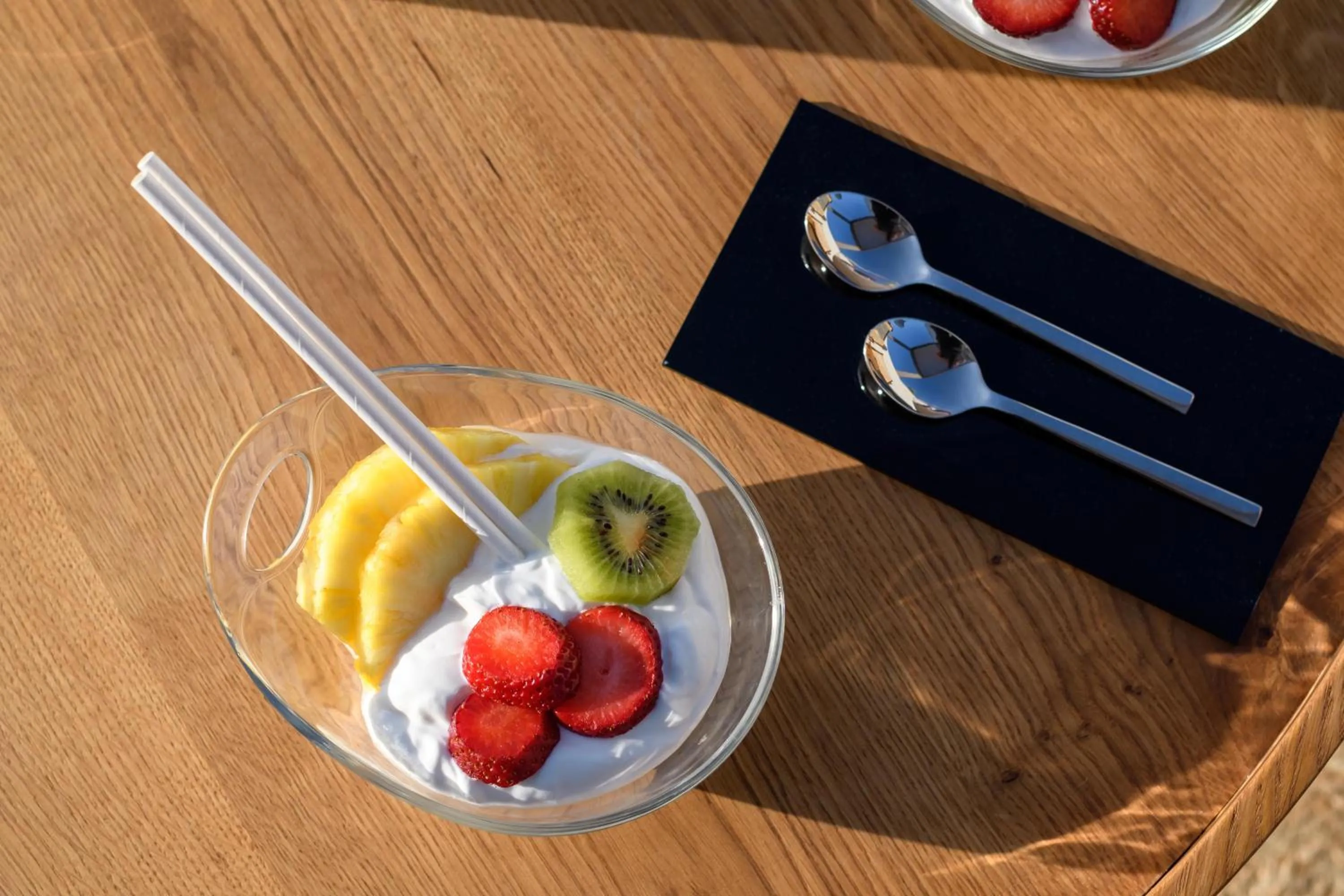 Food and drinks in Potnia Theron Suites