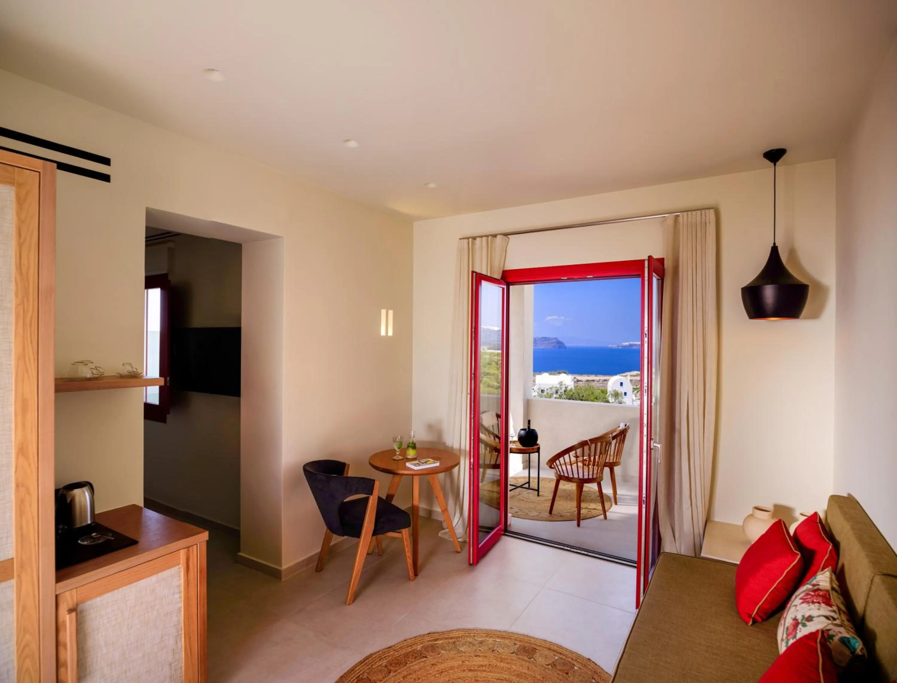 Natural landscape in Potnia Theron Suites