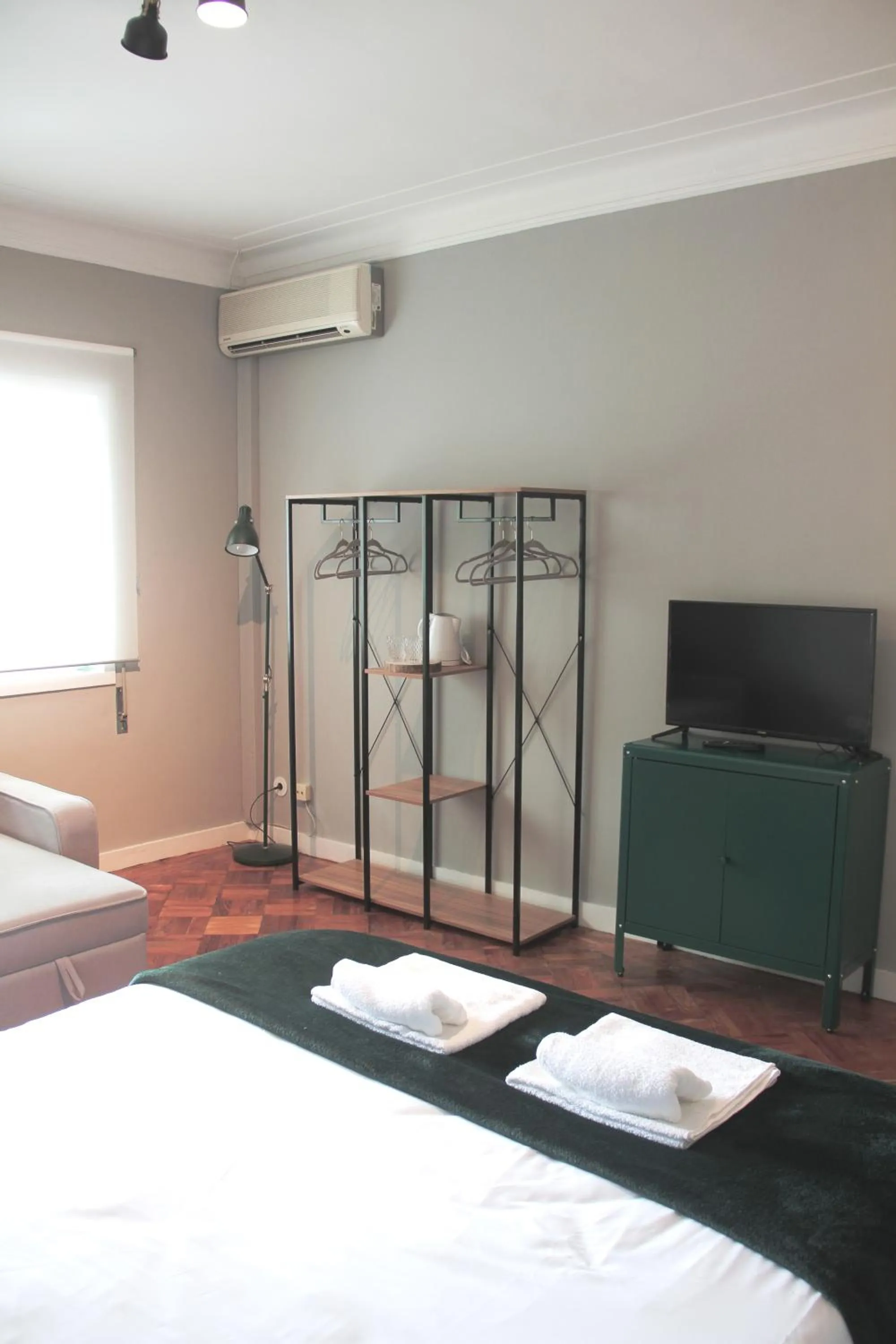 Bed in Genius Loci Guesthouse