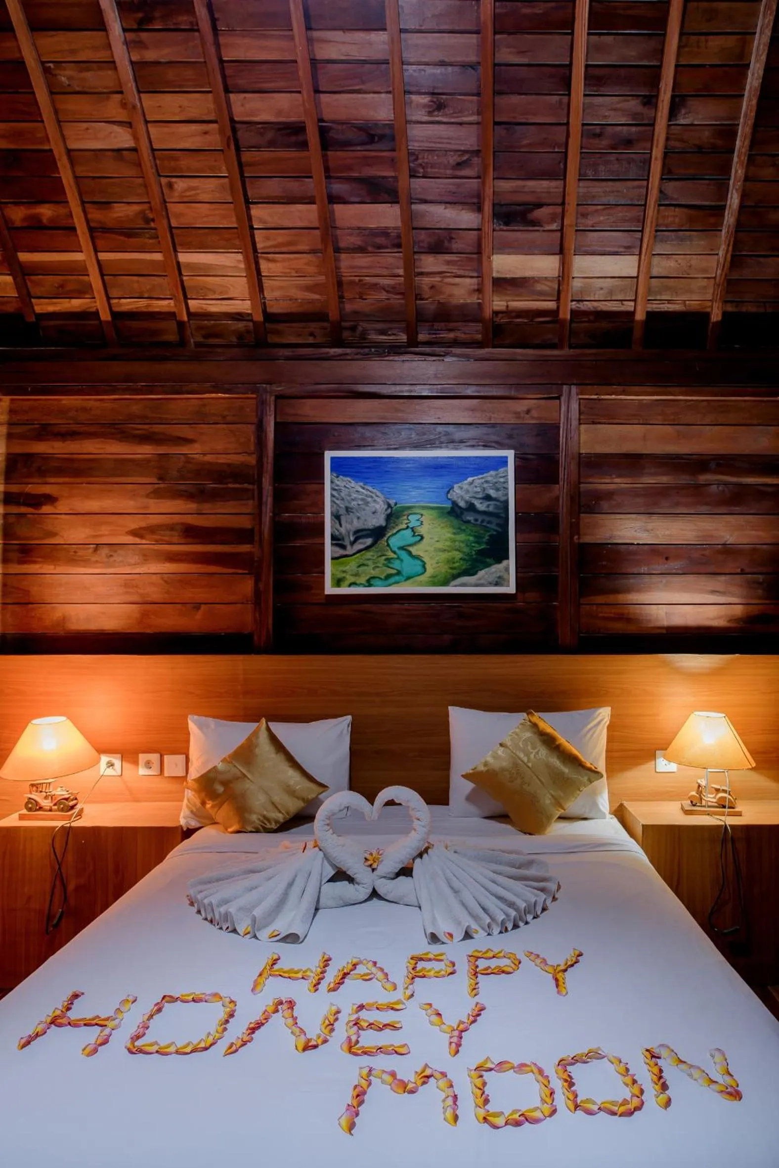 Bedroom, Bed in The Granyam Garden Cottage