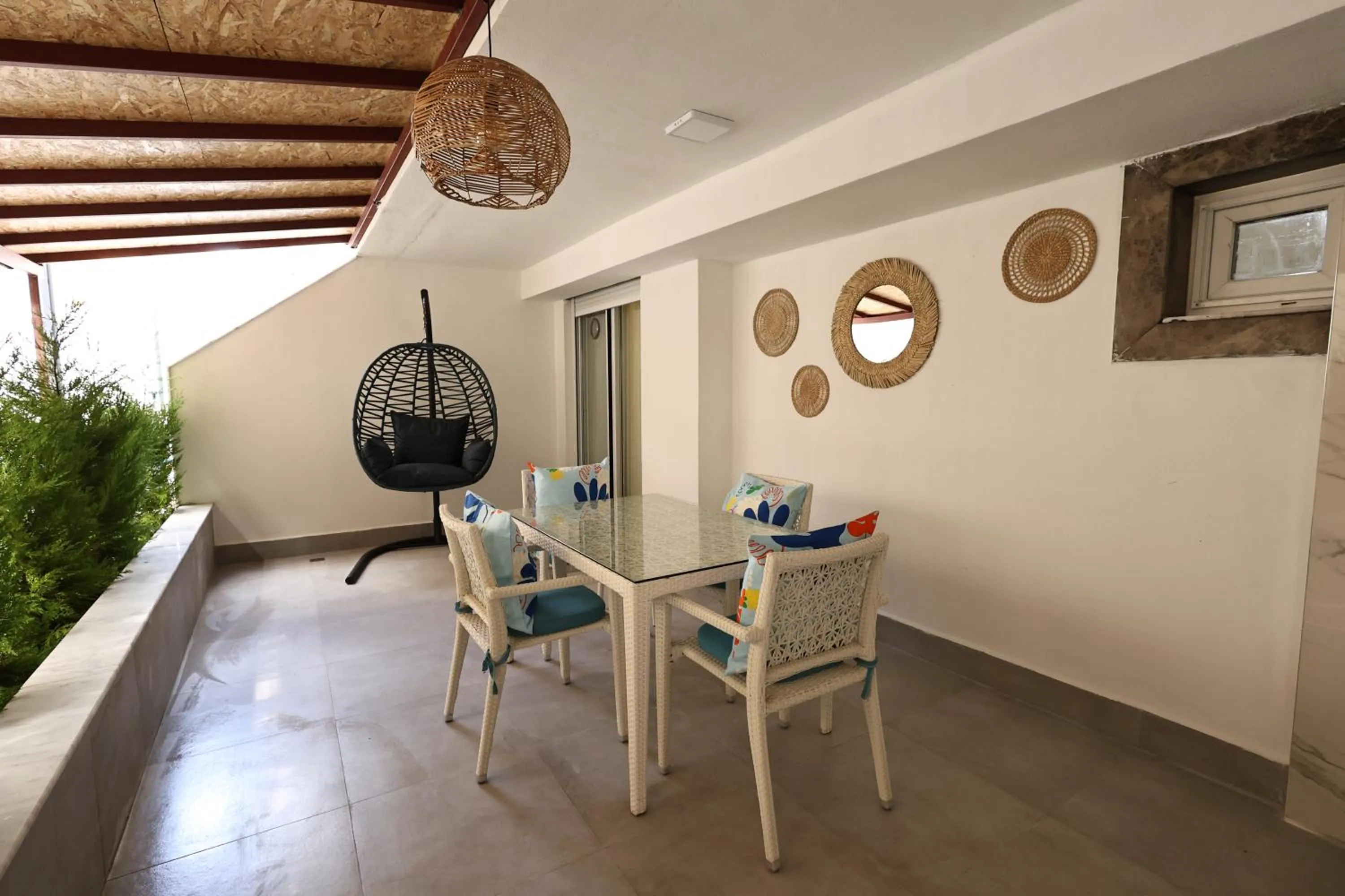 Balcony/Terrace in mustang suite hotel