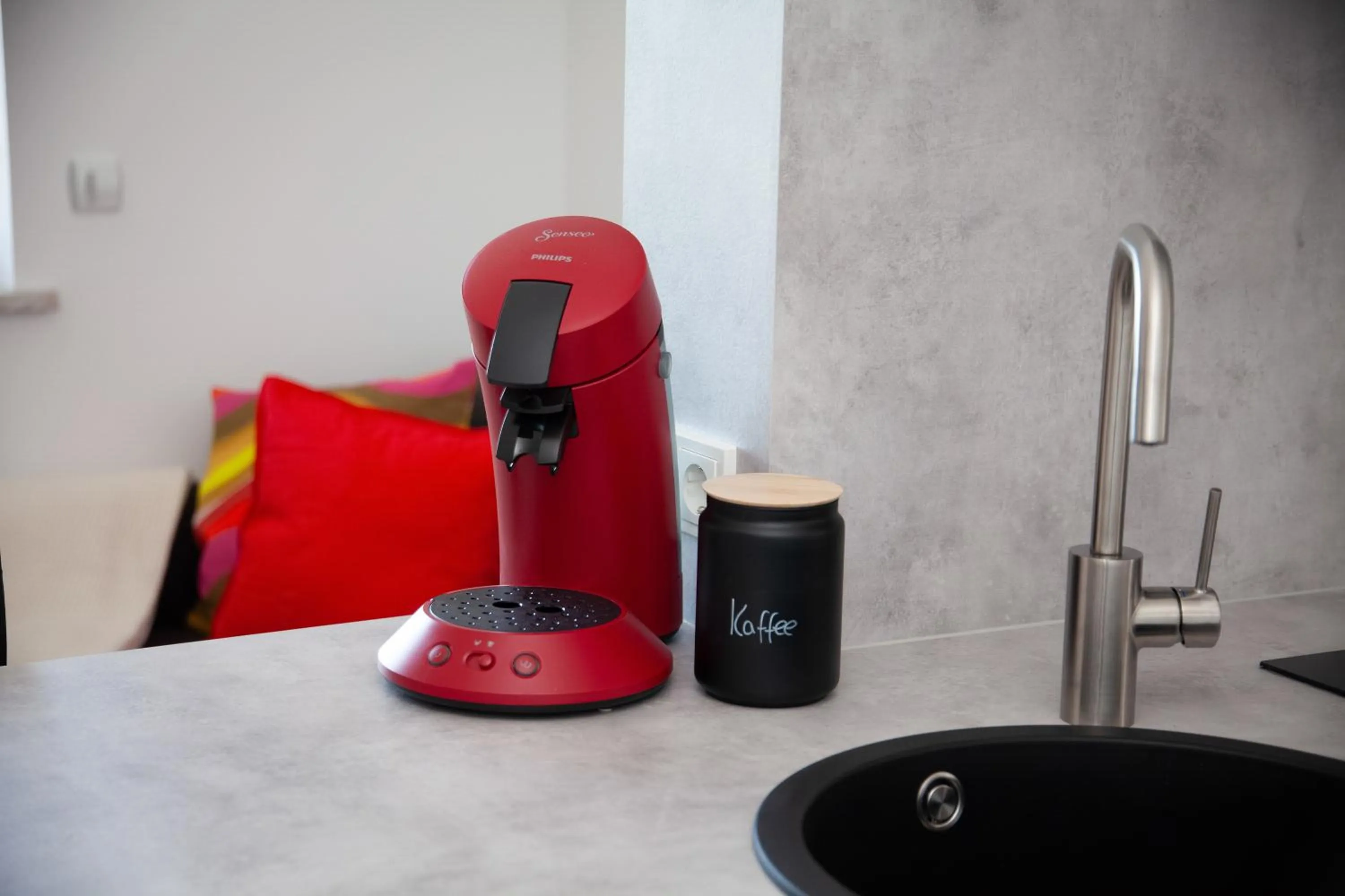 Coffee/tea facilities, Bed in WohnRaum Gäste- & Boardinghaus