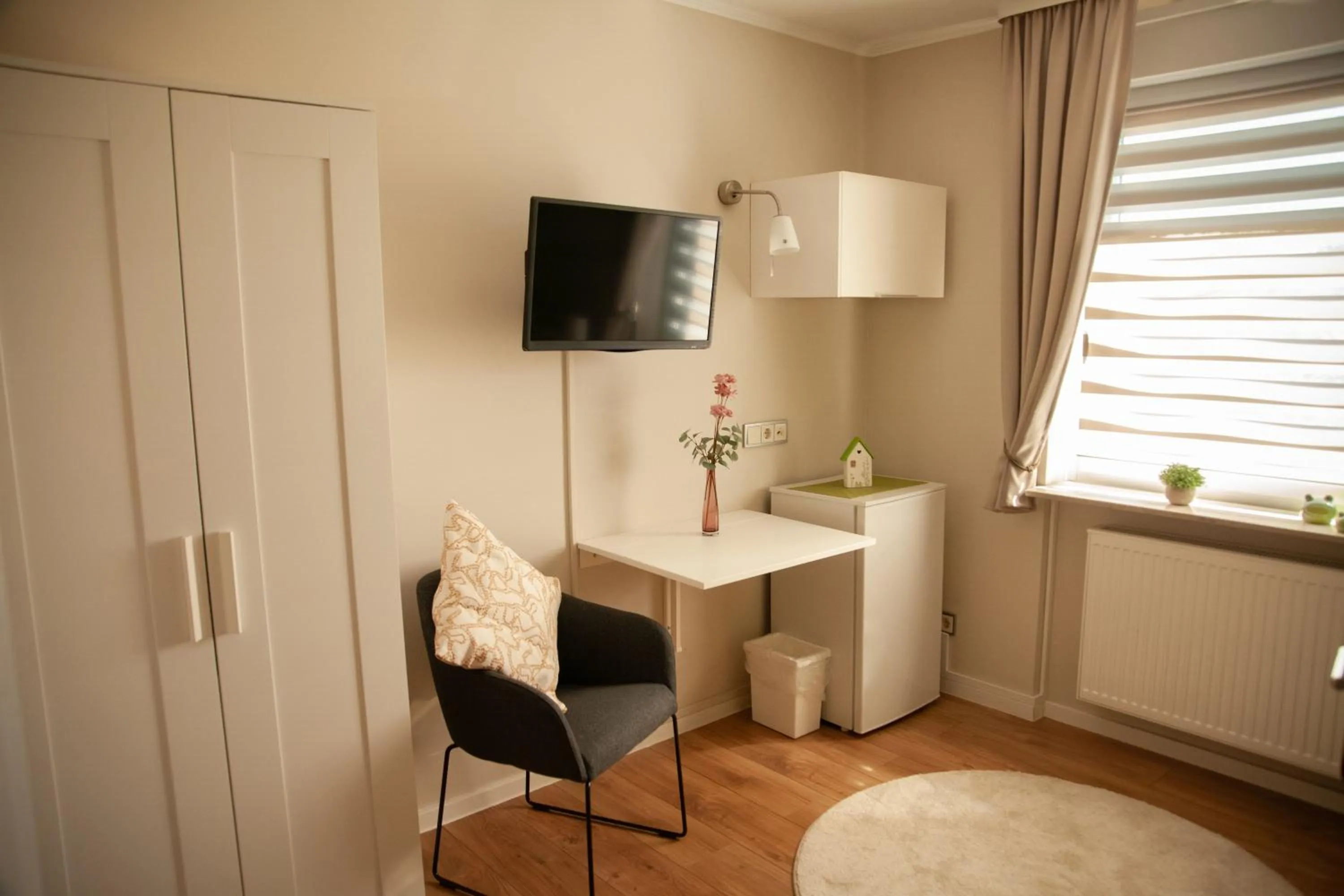 TV and multimedia in WohnRaum Gäste- & Boardinghaus