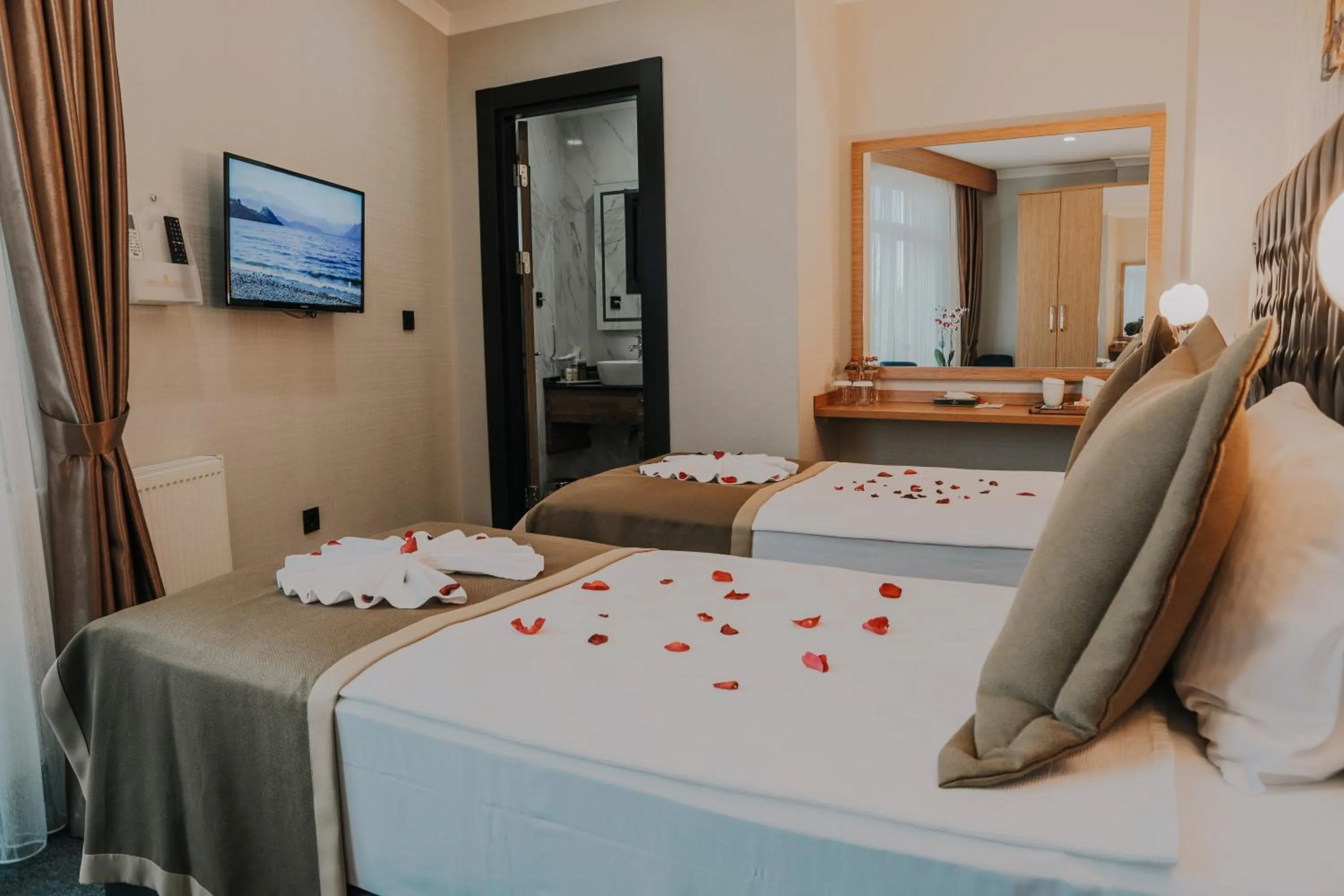 Bed in Otel Grand Lark İstanbul