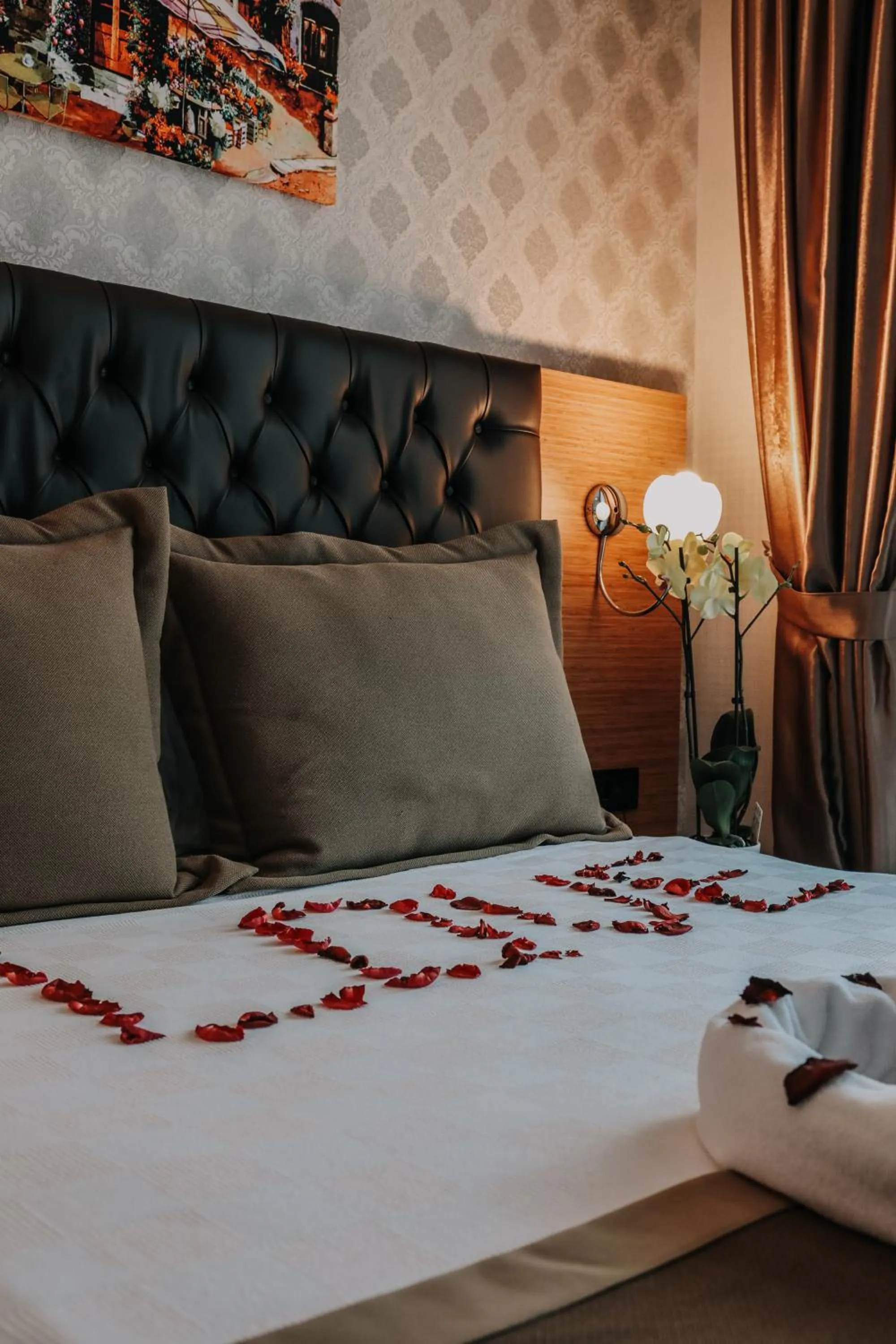 Bed in Otel Grand Lark İstanbul