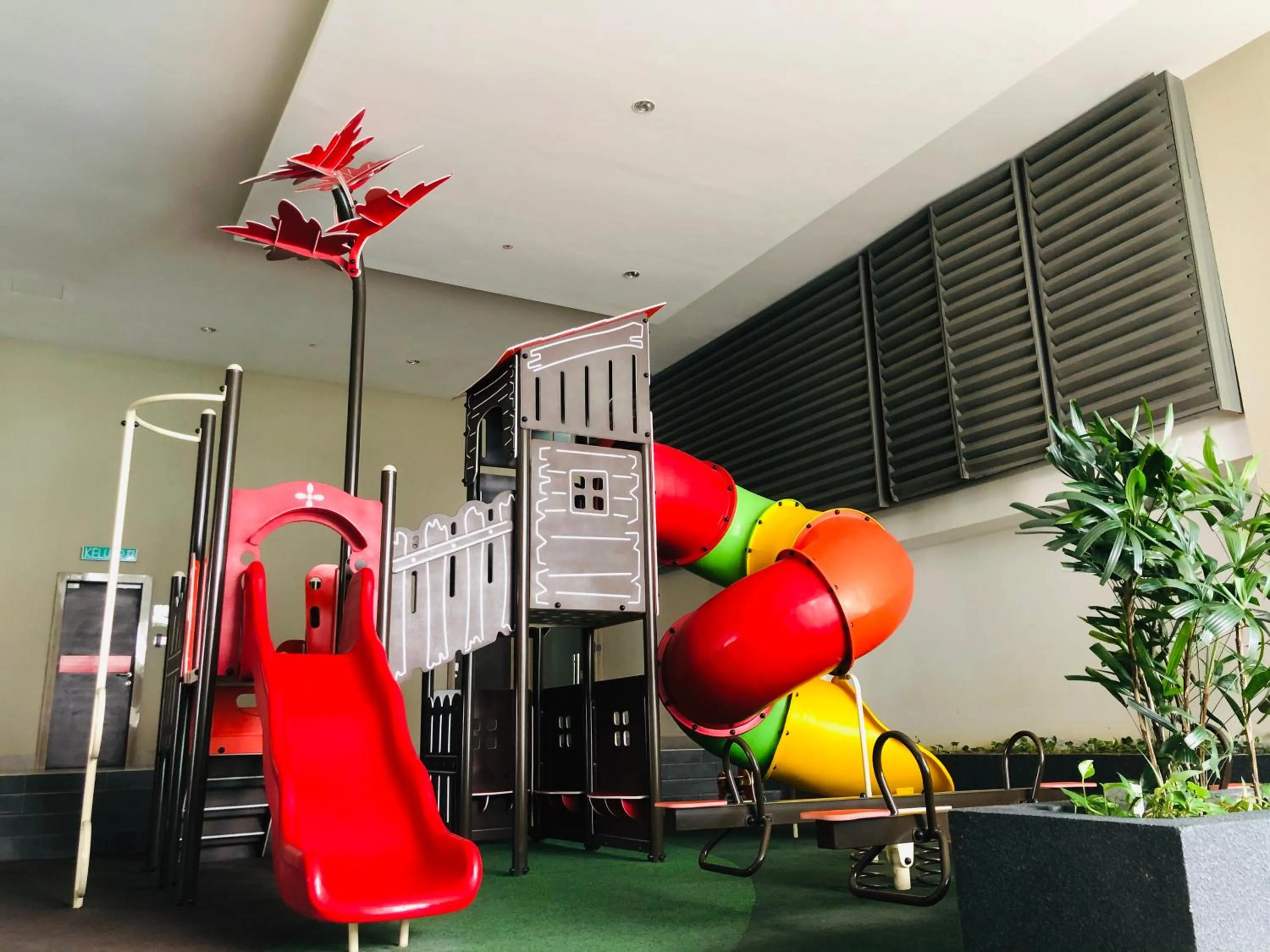 Children play ground in Paragon Suite Homestay by Antlerzone