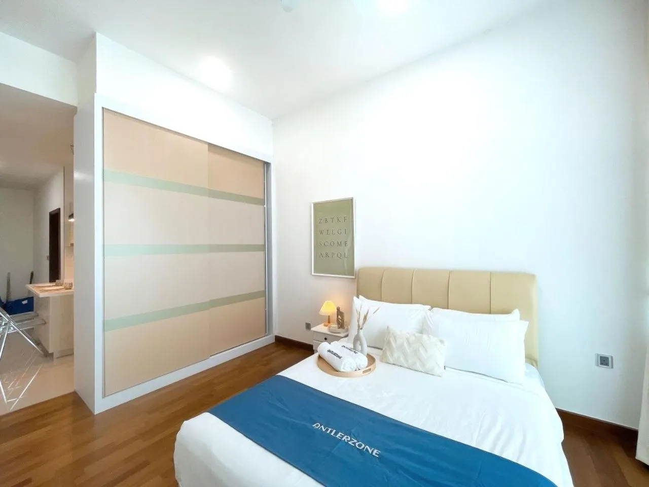 Bed in Paragon Suite Homestay by Antlerzone