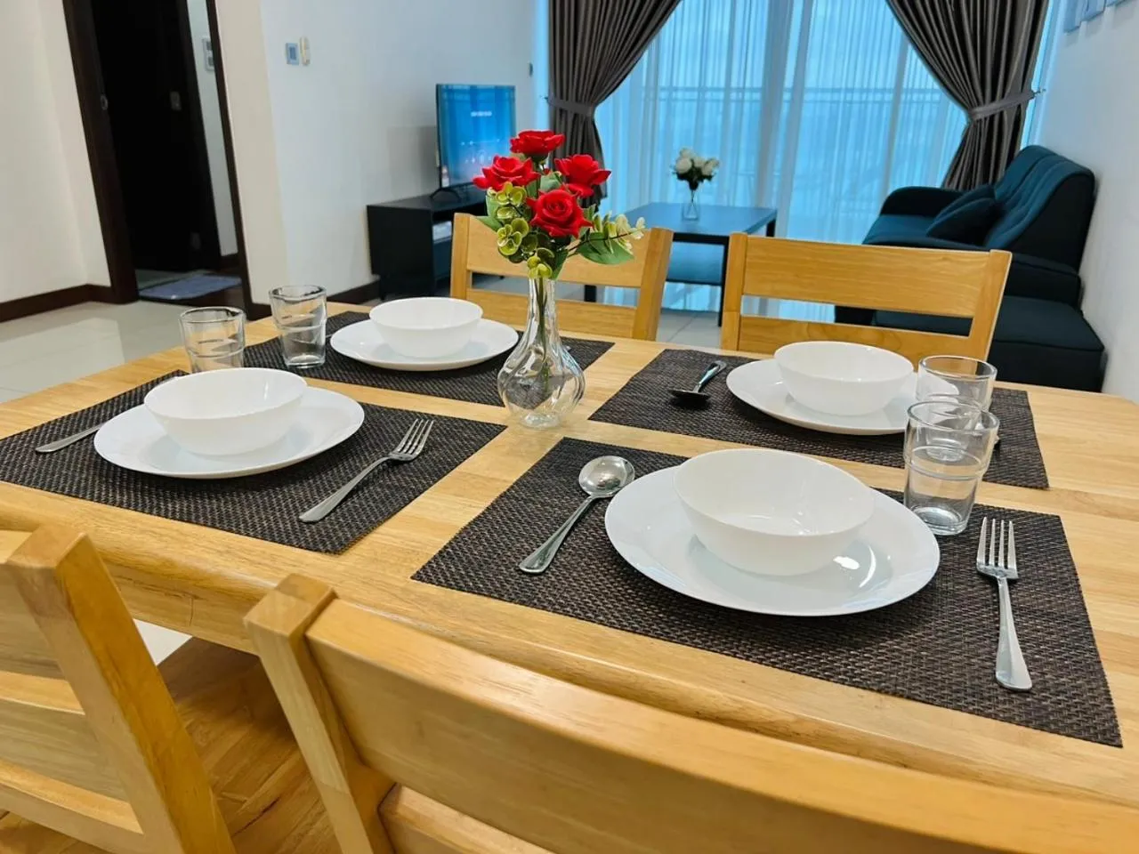 Dining area in Paragon Suite Homestay by Antlerzone