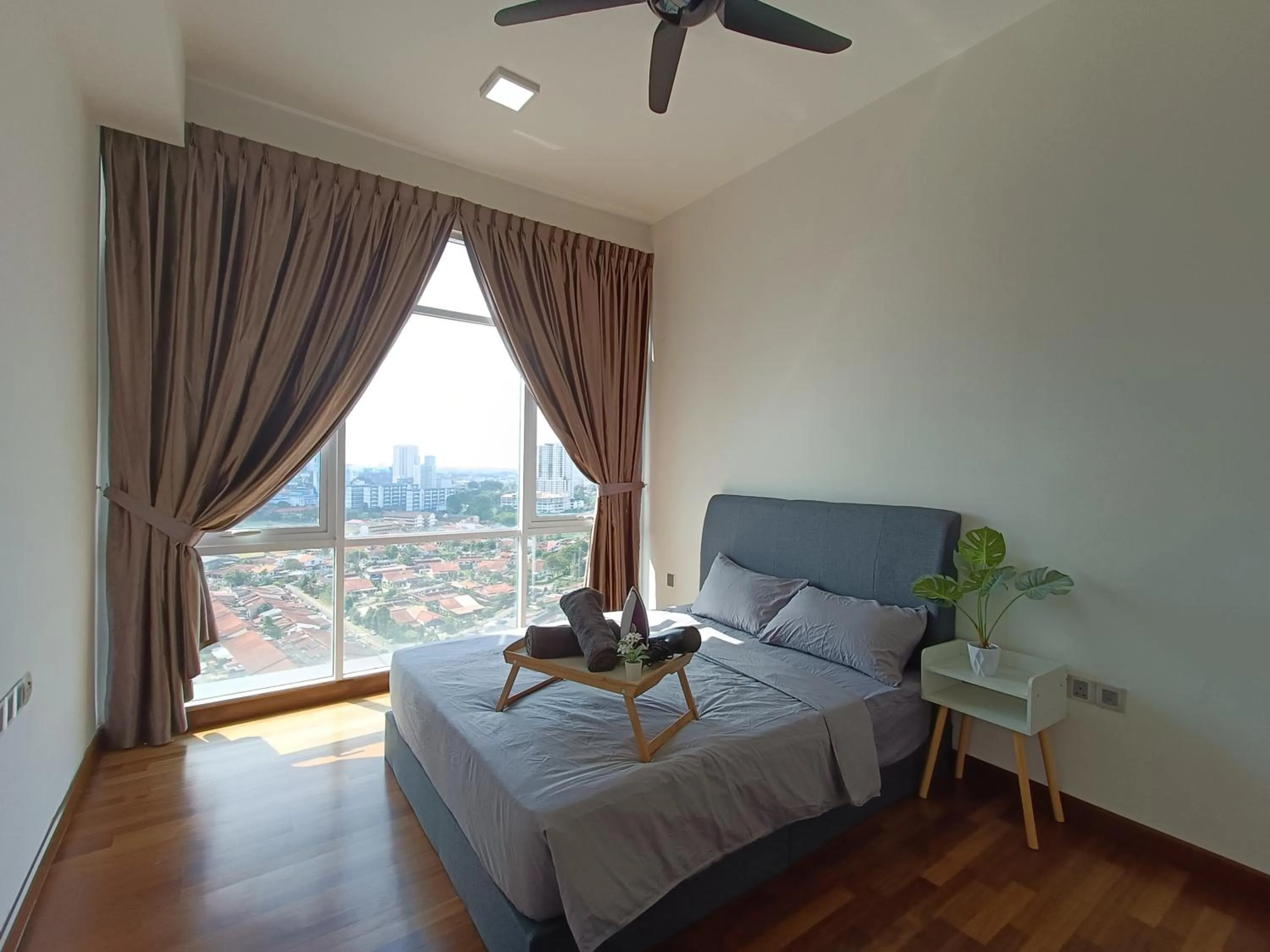 Bedroom, Bed in Paragon Suite Homestay by Antlerzone