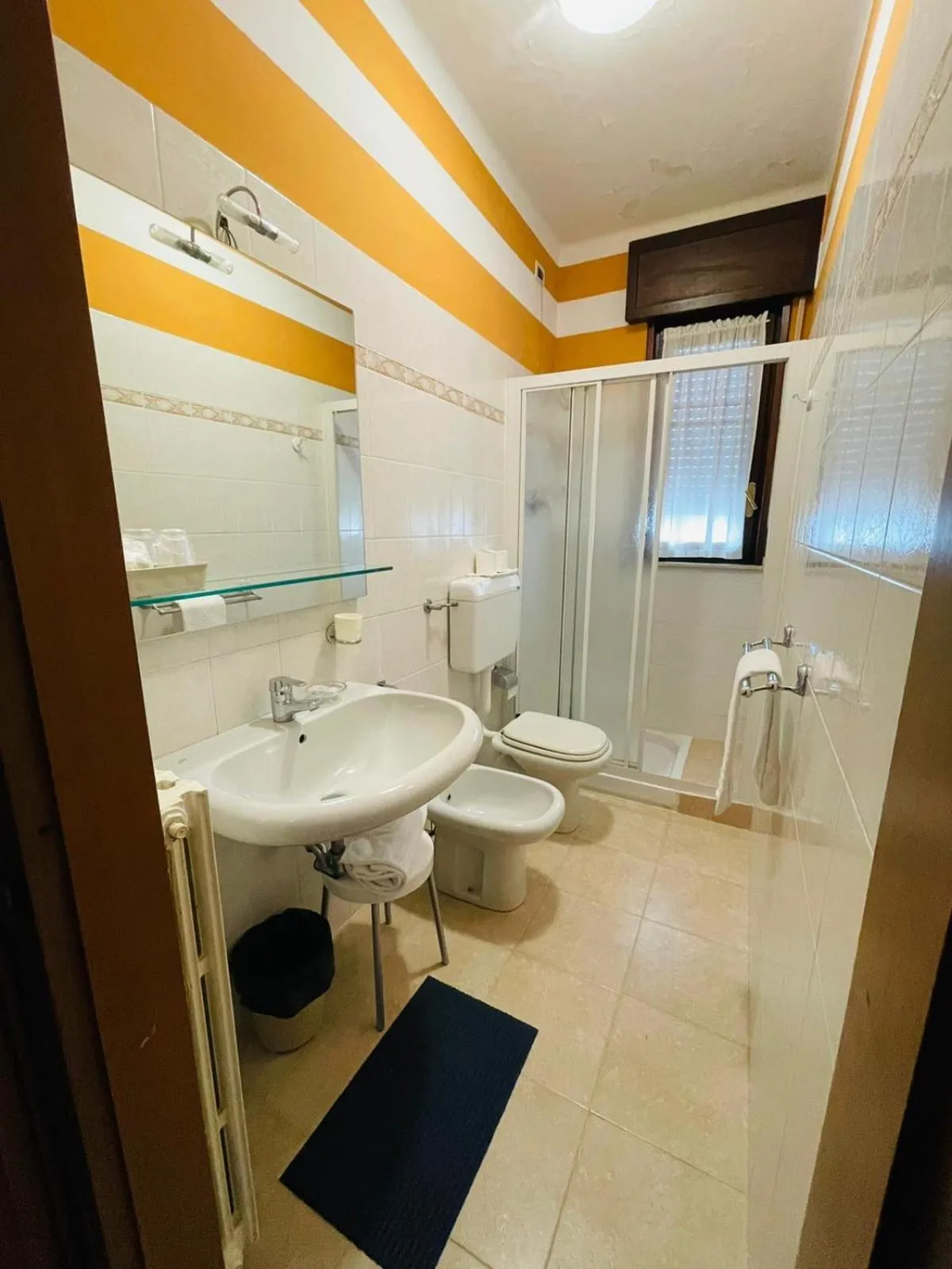 Bathroom in Hotel Azzurra