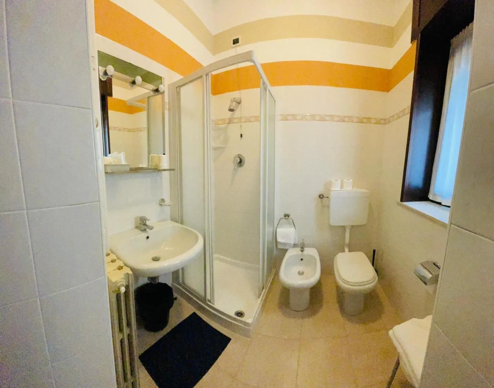 Bathroom in Hotel Azzurra
