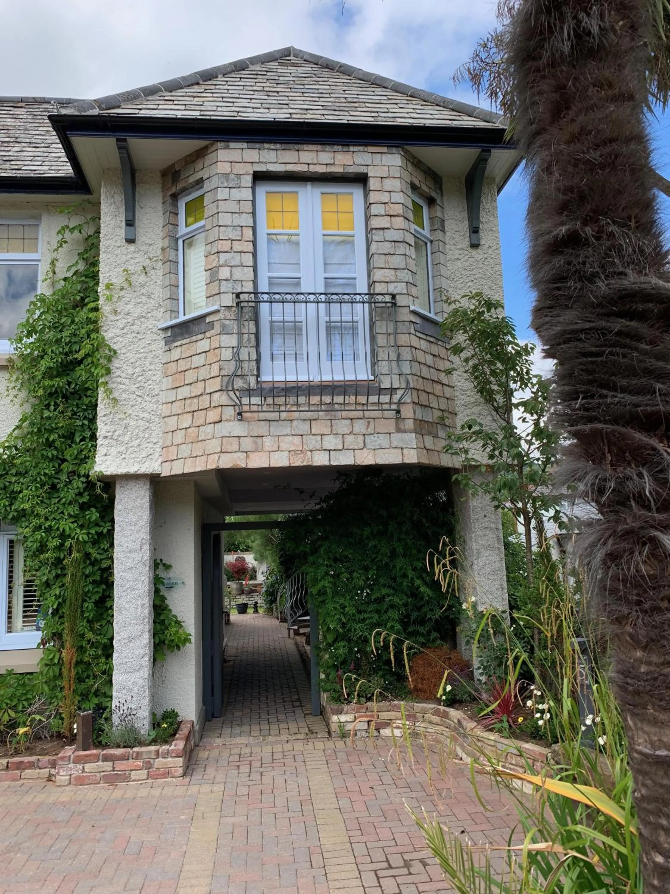 Property building in Bradleigh Lodge