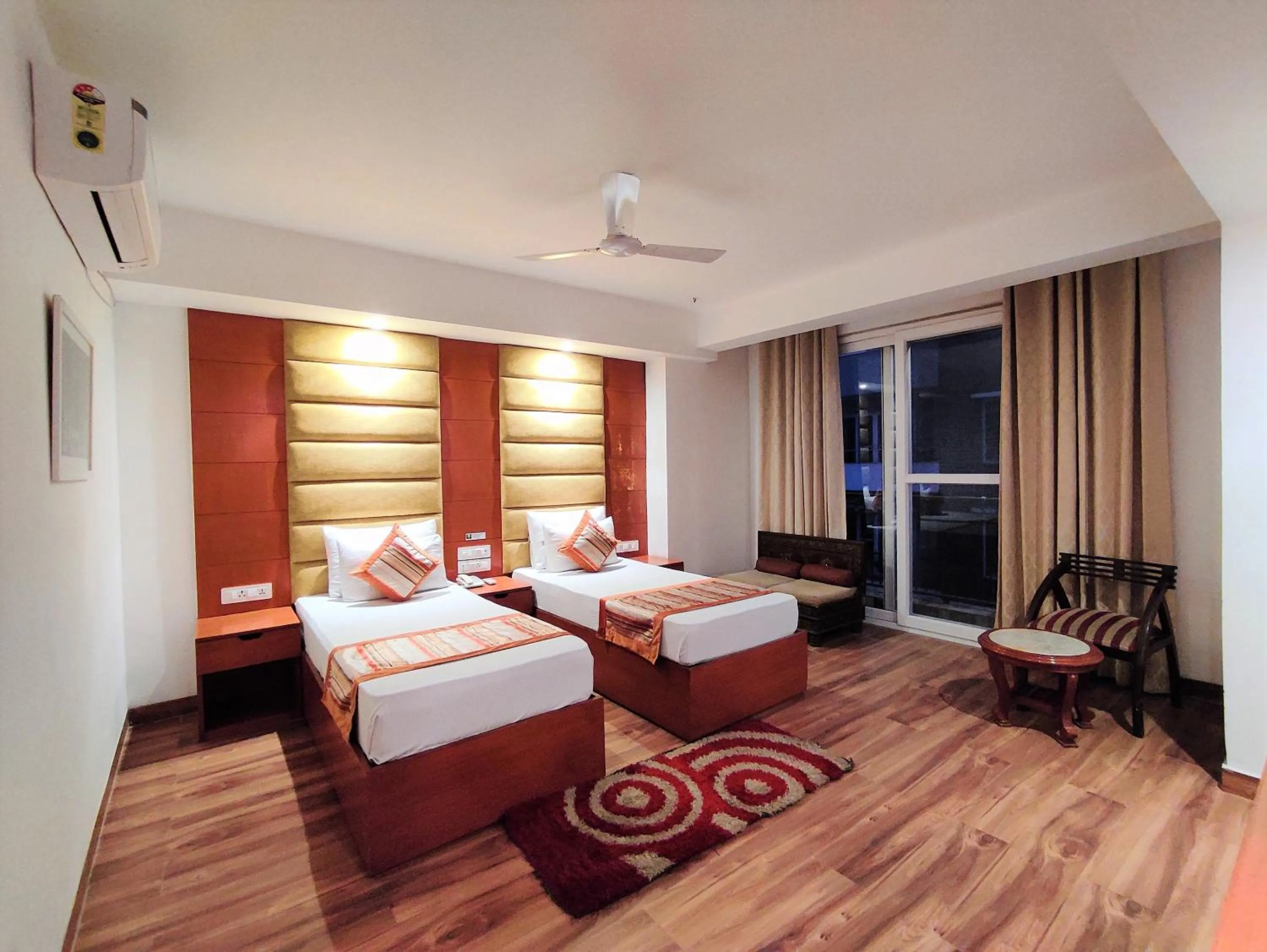Photo of the whole room, Bed in The Angel Hotel & Suites near Medanta