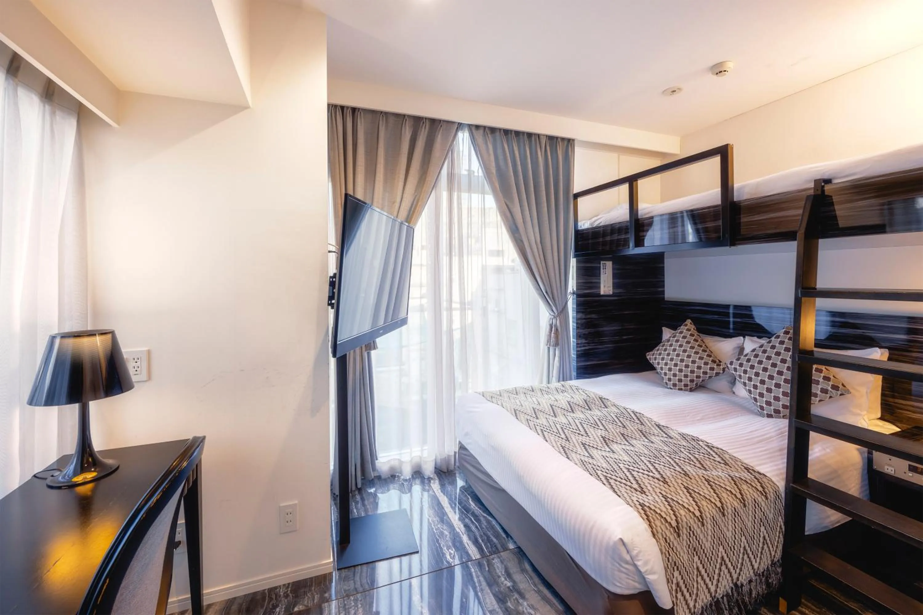 Bed in Centurion Hotel Residential Akasaka Station