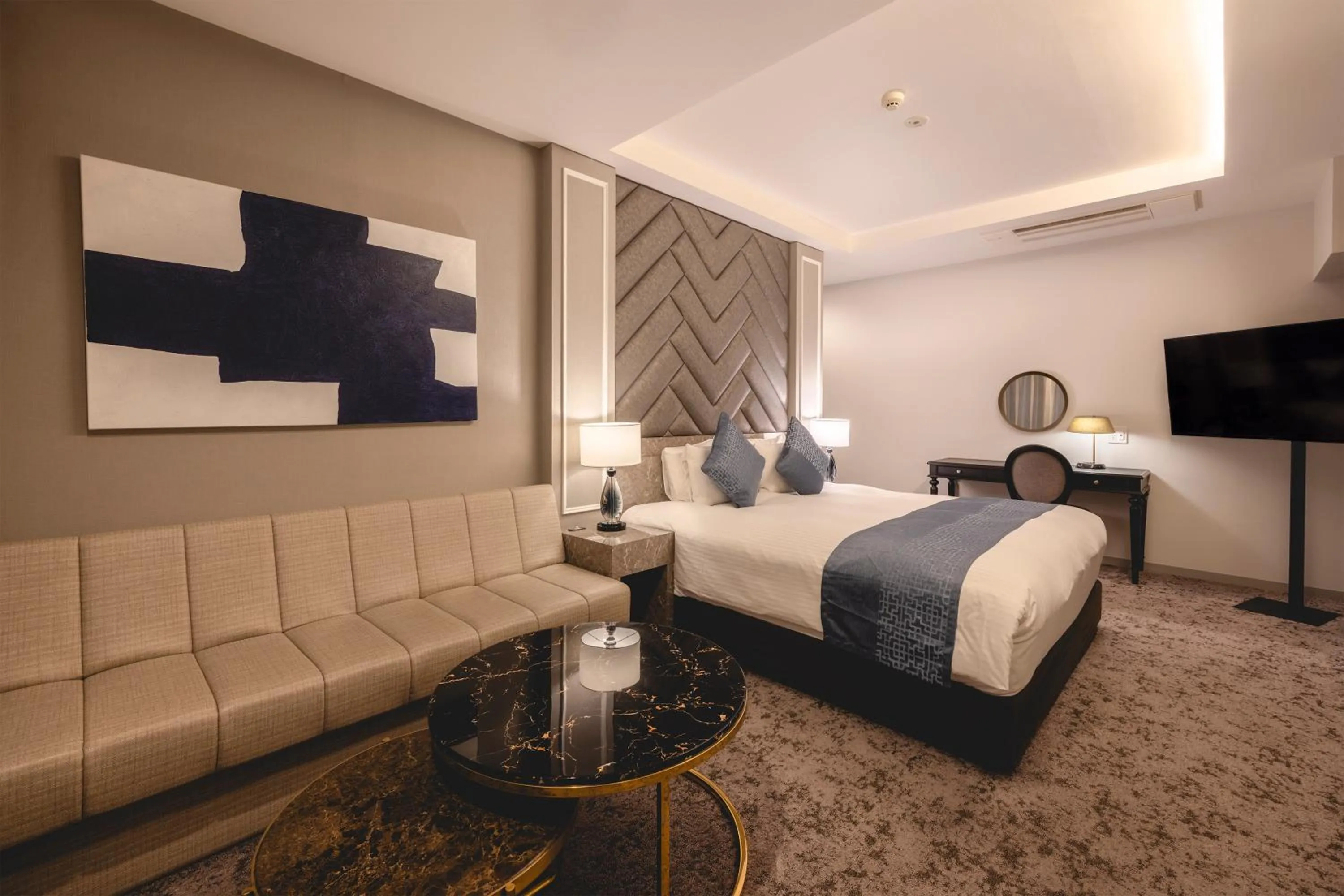 Bed in Centurion Hotel Residential Akasaka Station