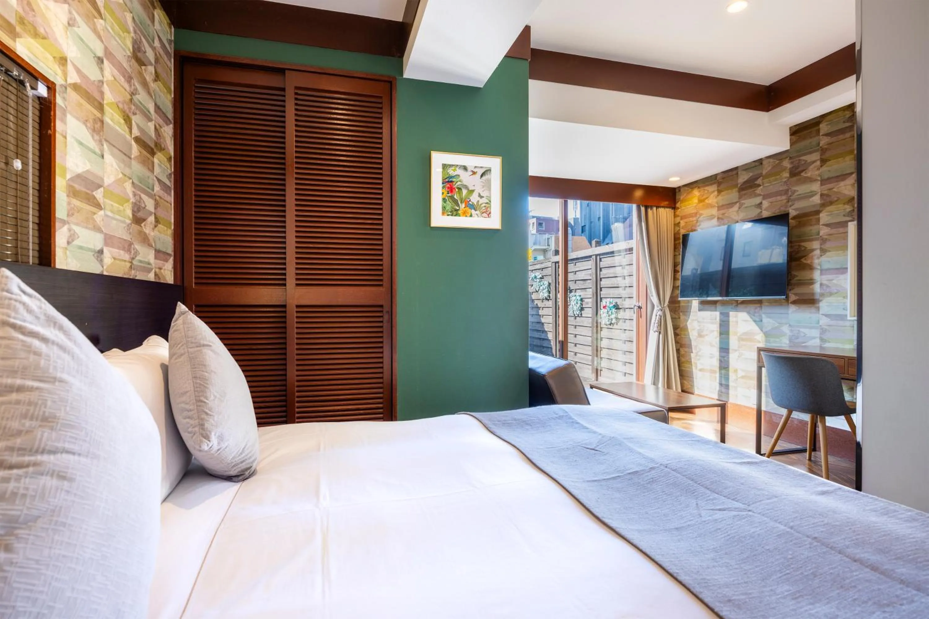 Bed in Centurion Hotel Residential Akasaka Station