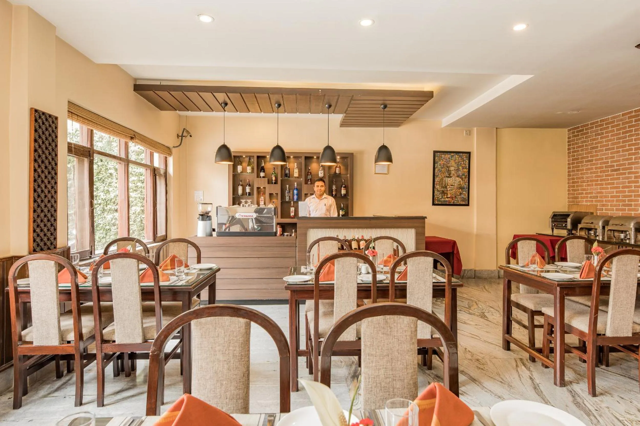 Restaurant/places to eat in Hotel Thamel