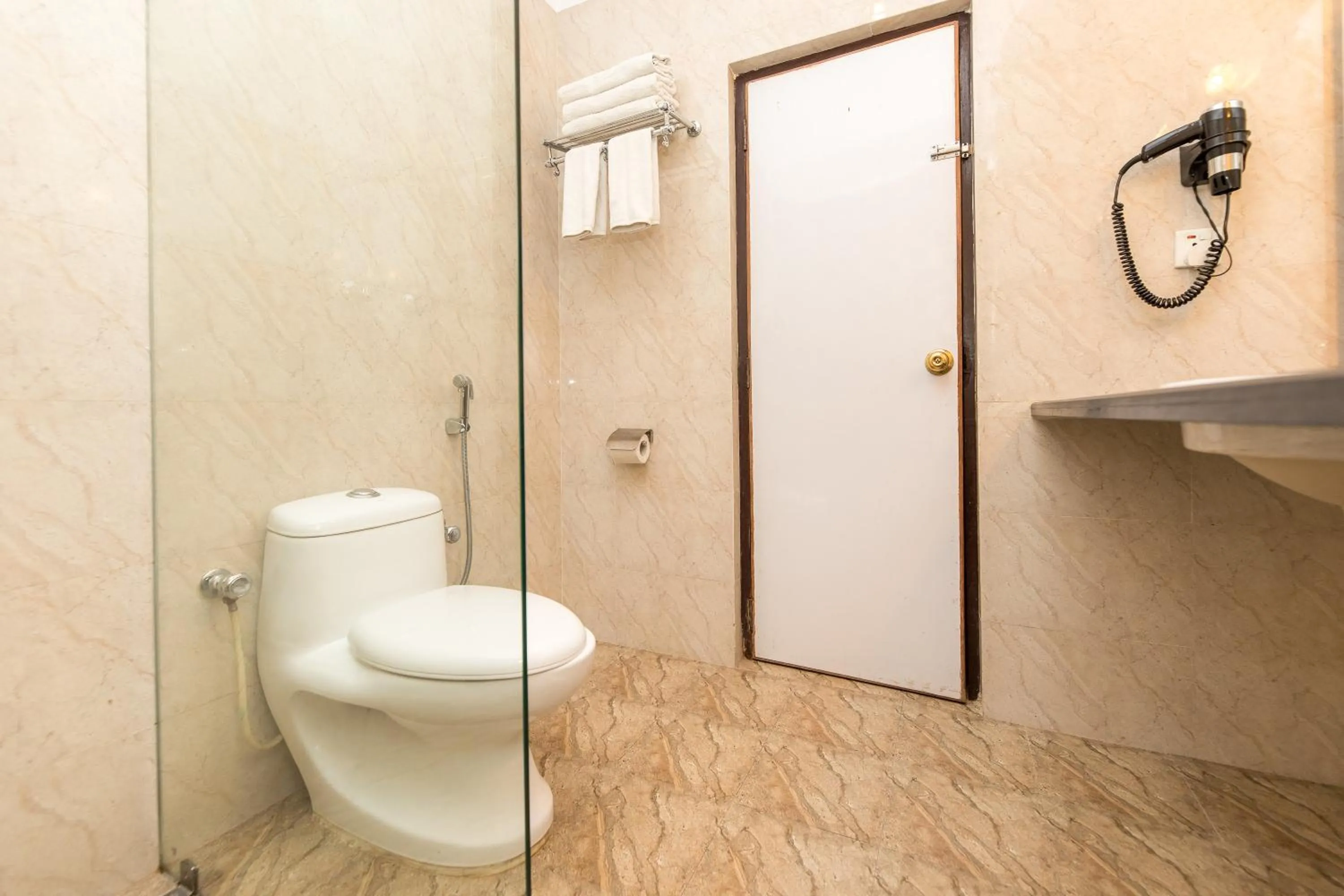 Bathroom in Hotel Thamel