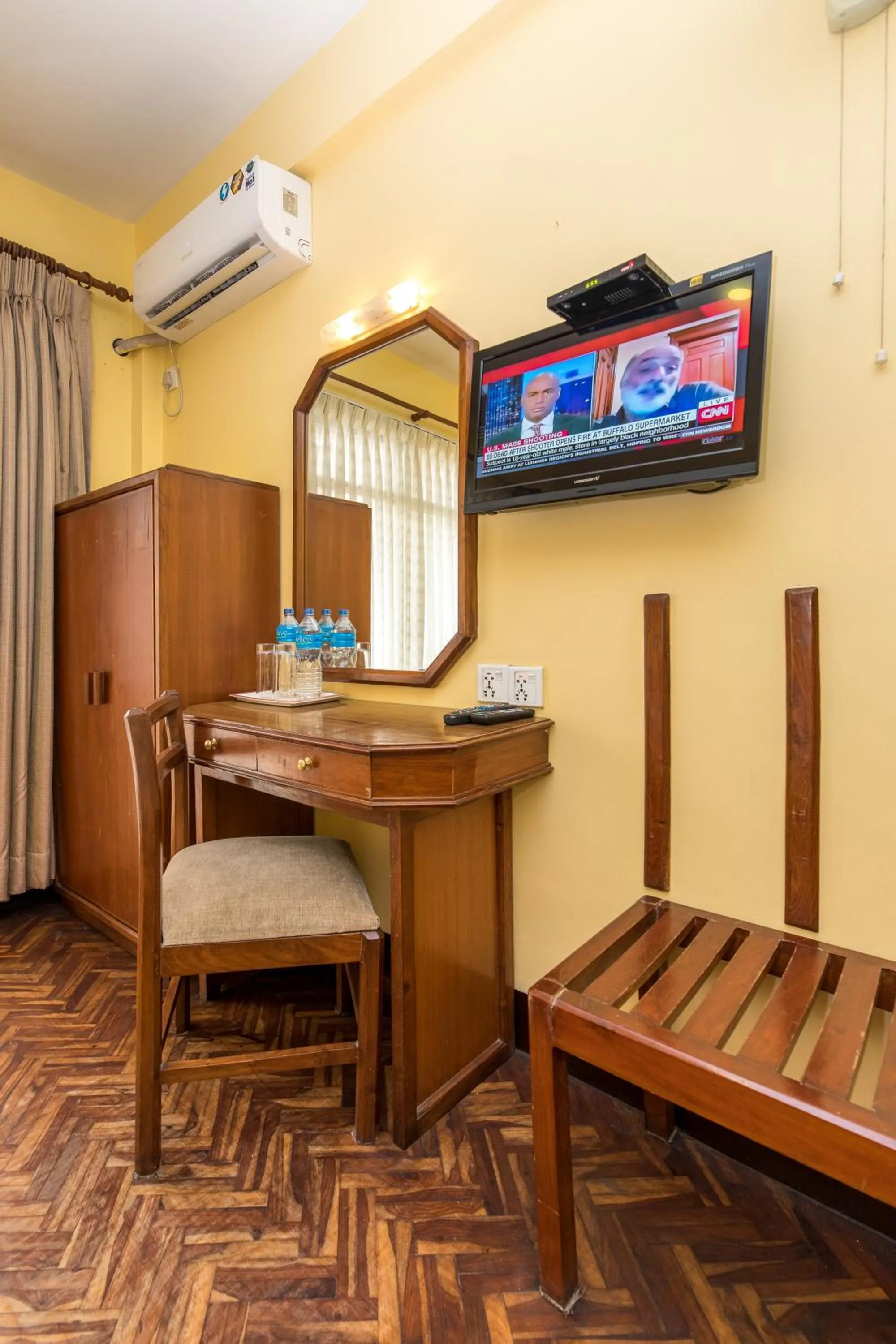 TV and multimedia in Hotel Thamel