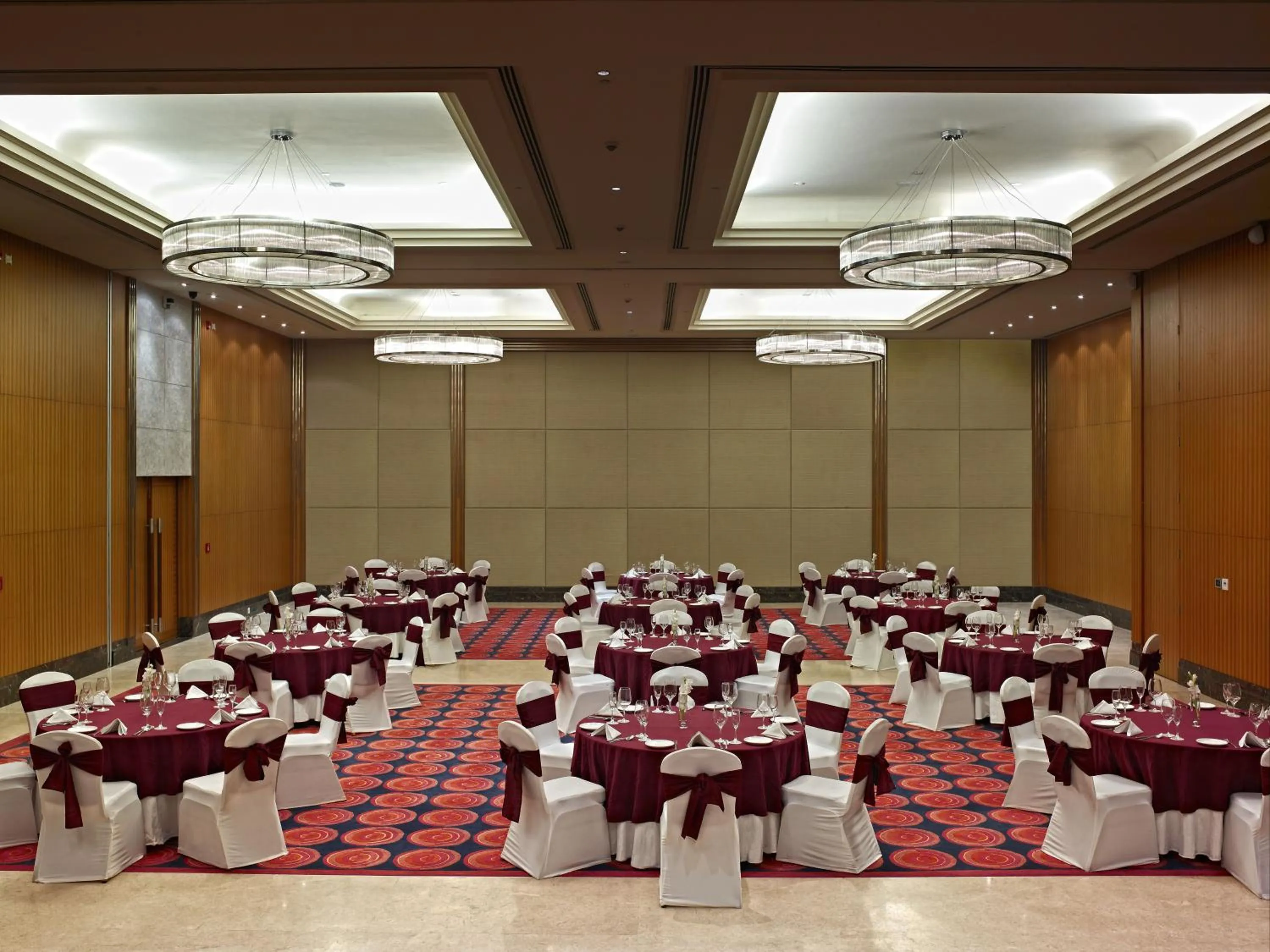 Banquet/Function facilities in Radisson Blu Hotel Rudrapur