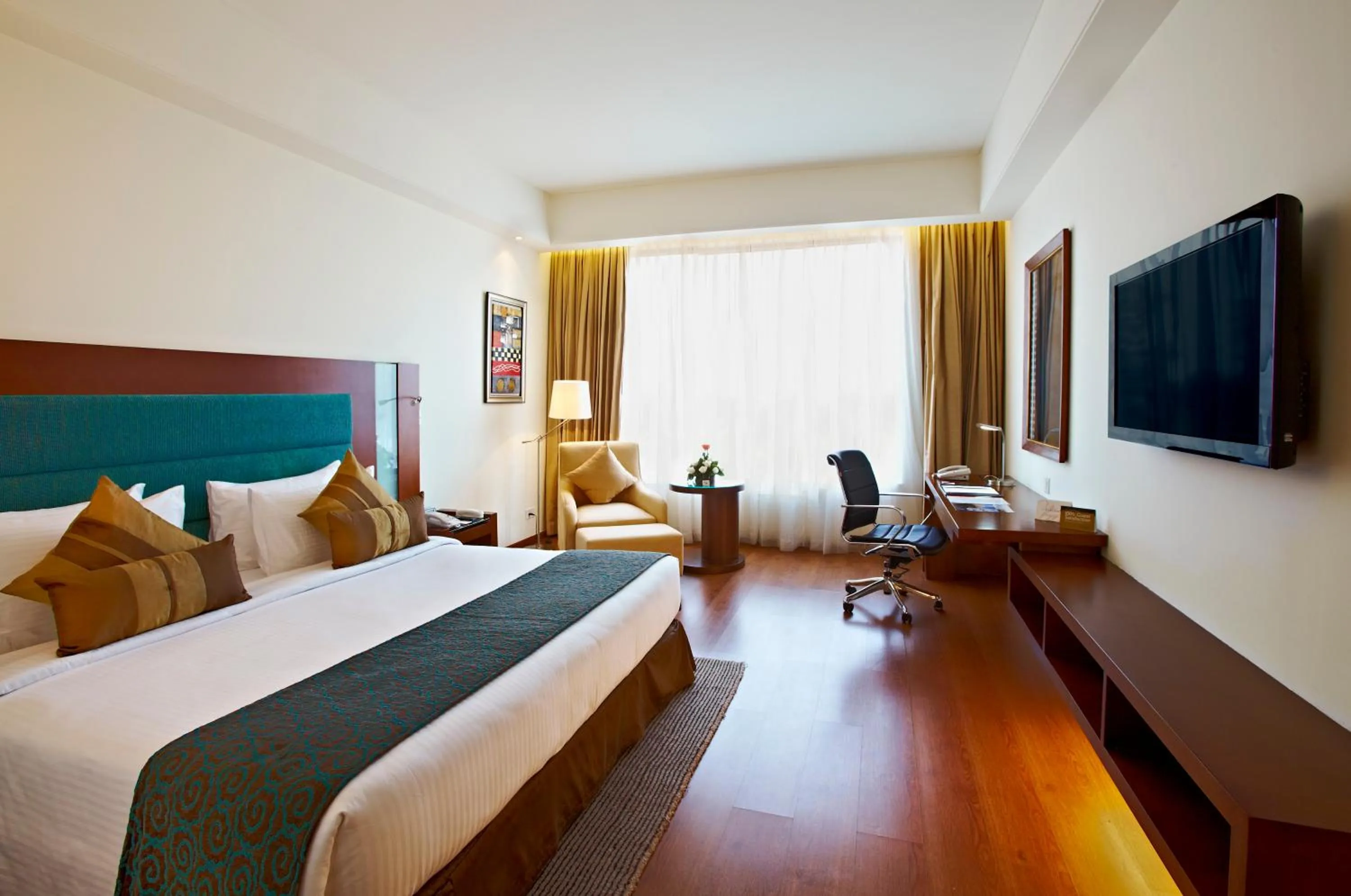 Bedroom, Bed in Radisson Blu Hotel Rudrapur