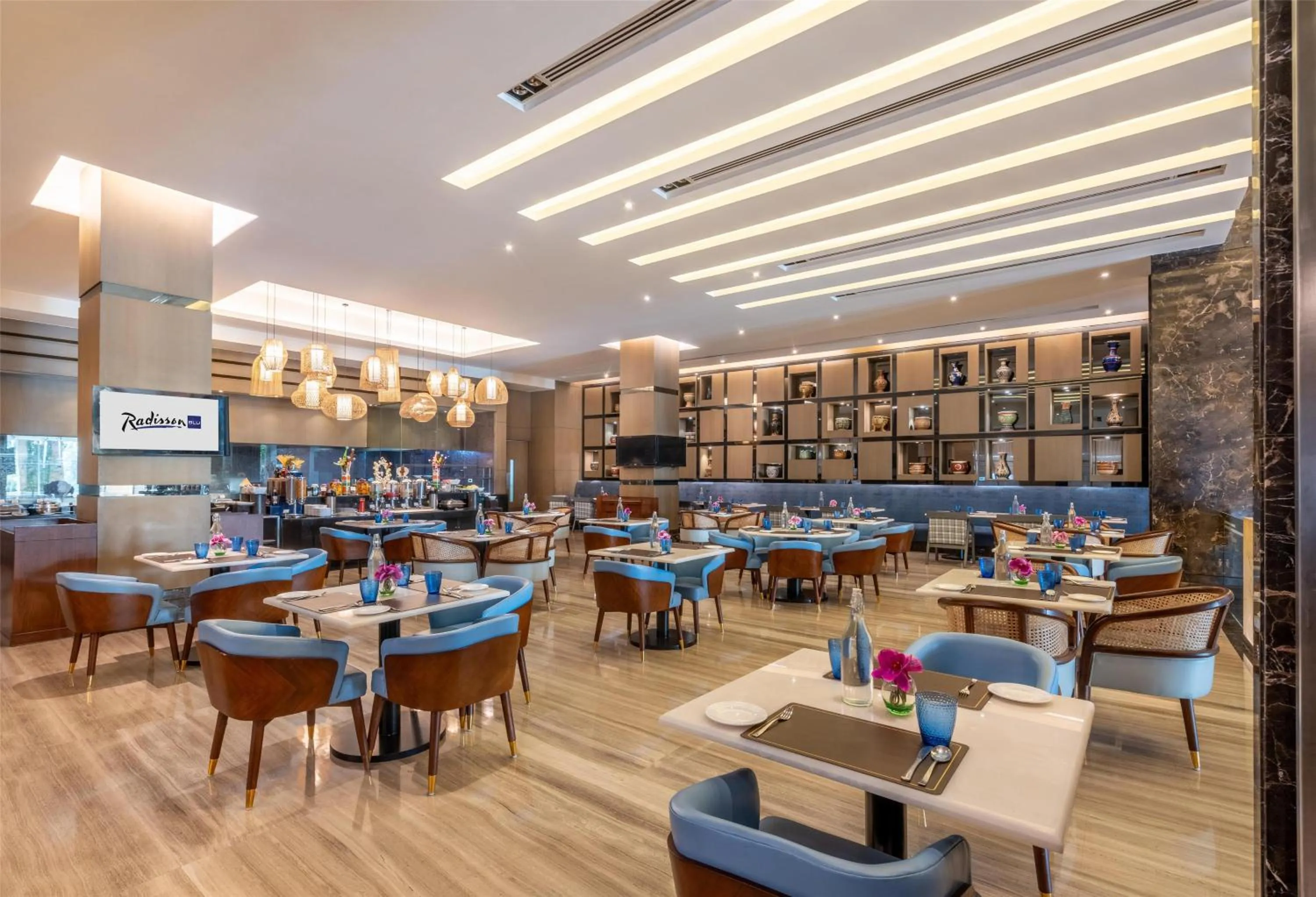 Restaurant/places to eat in Radisson Blu Hotel Rudrapur