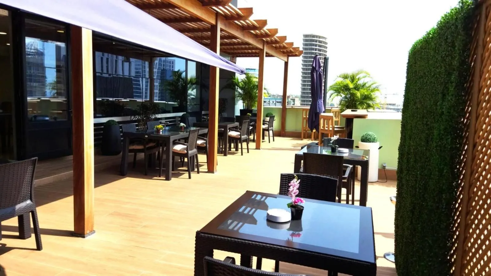 Balcony/Terrace in Skyna Hotel Luanda