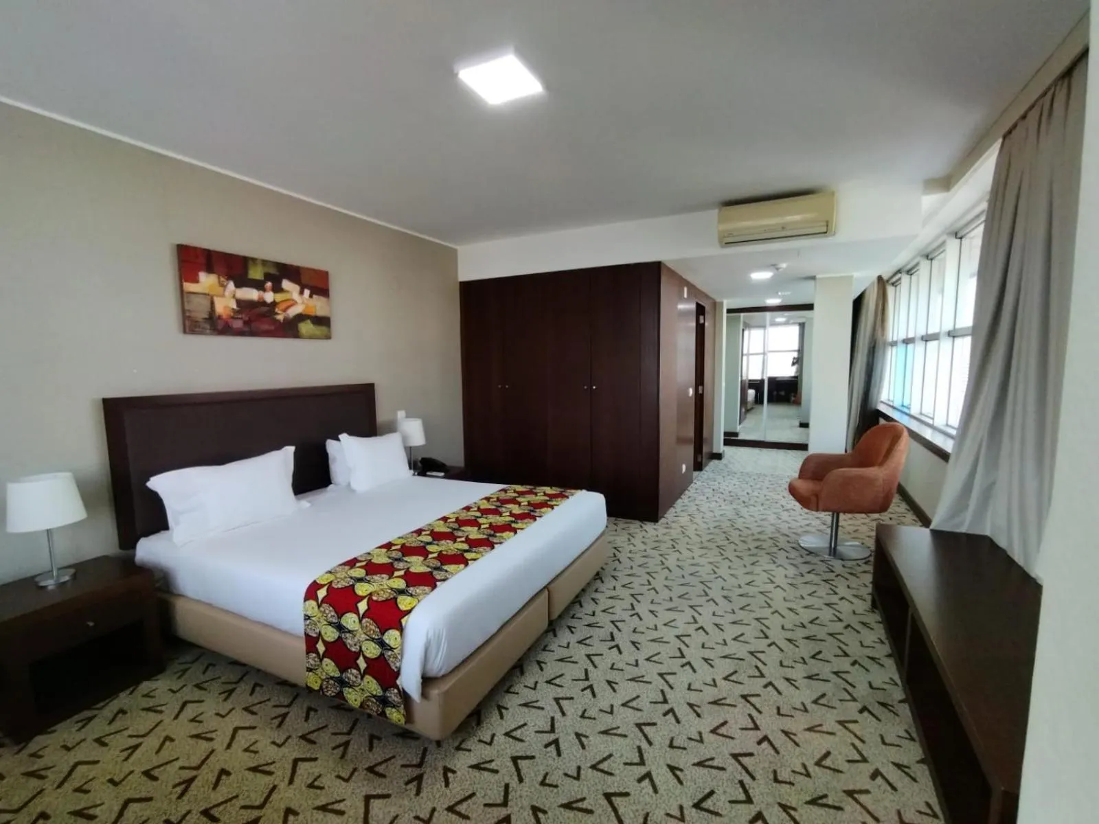 Bed in Skyna Hotel Luanda