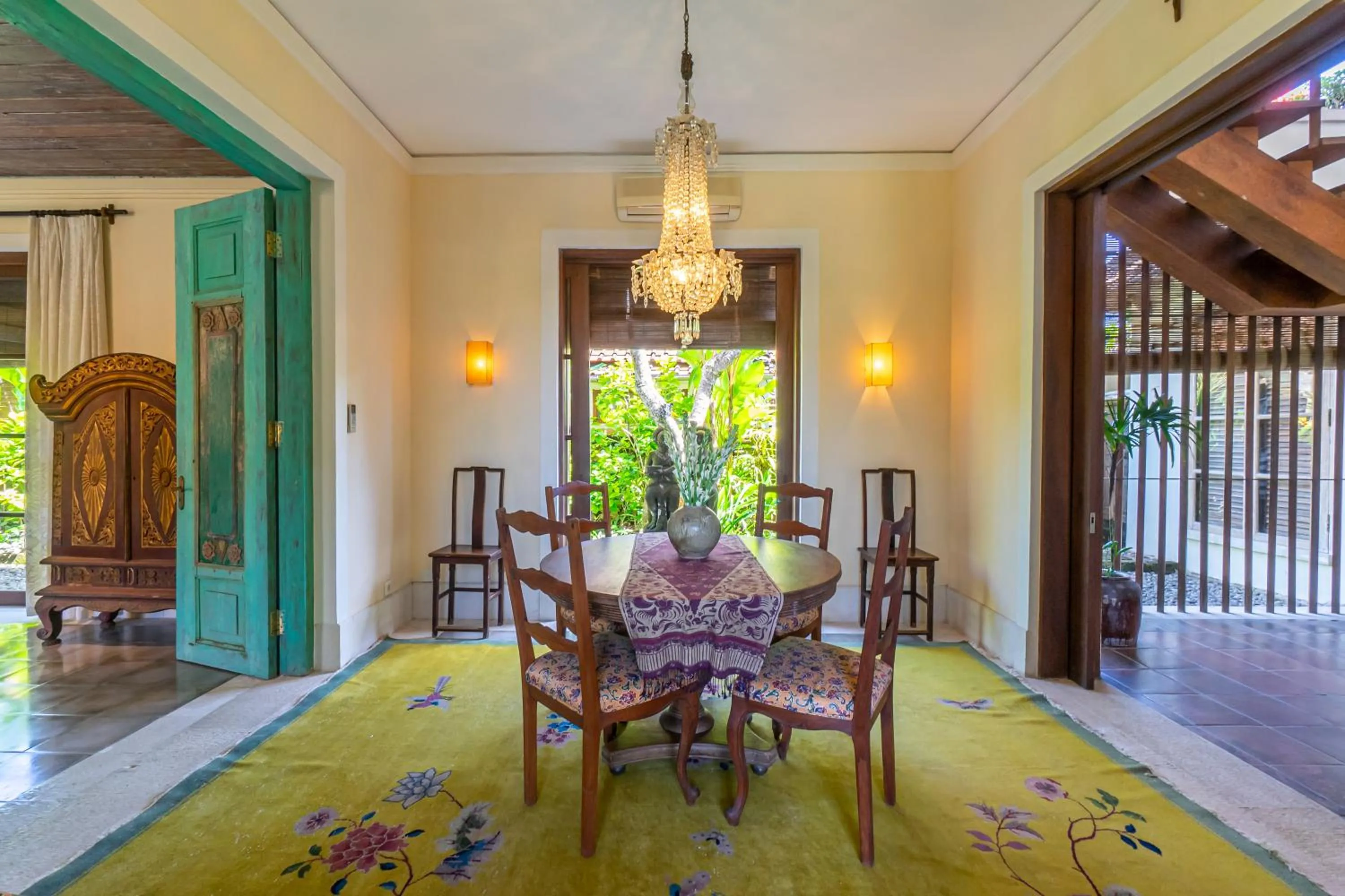 Dining area in Villa Angsa by Nakula