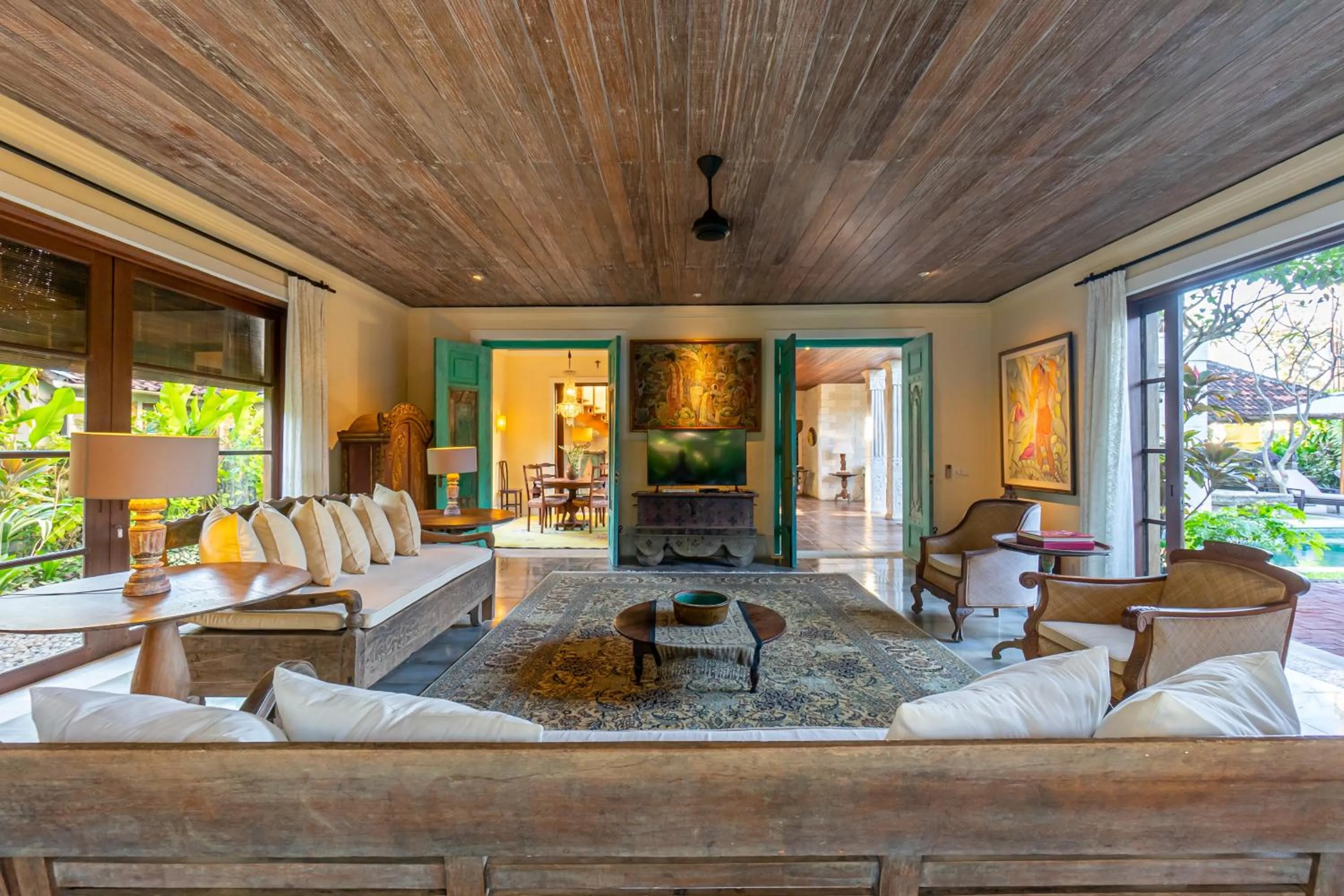 Living room in Villa Angsa by Nakula