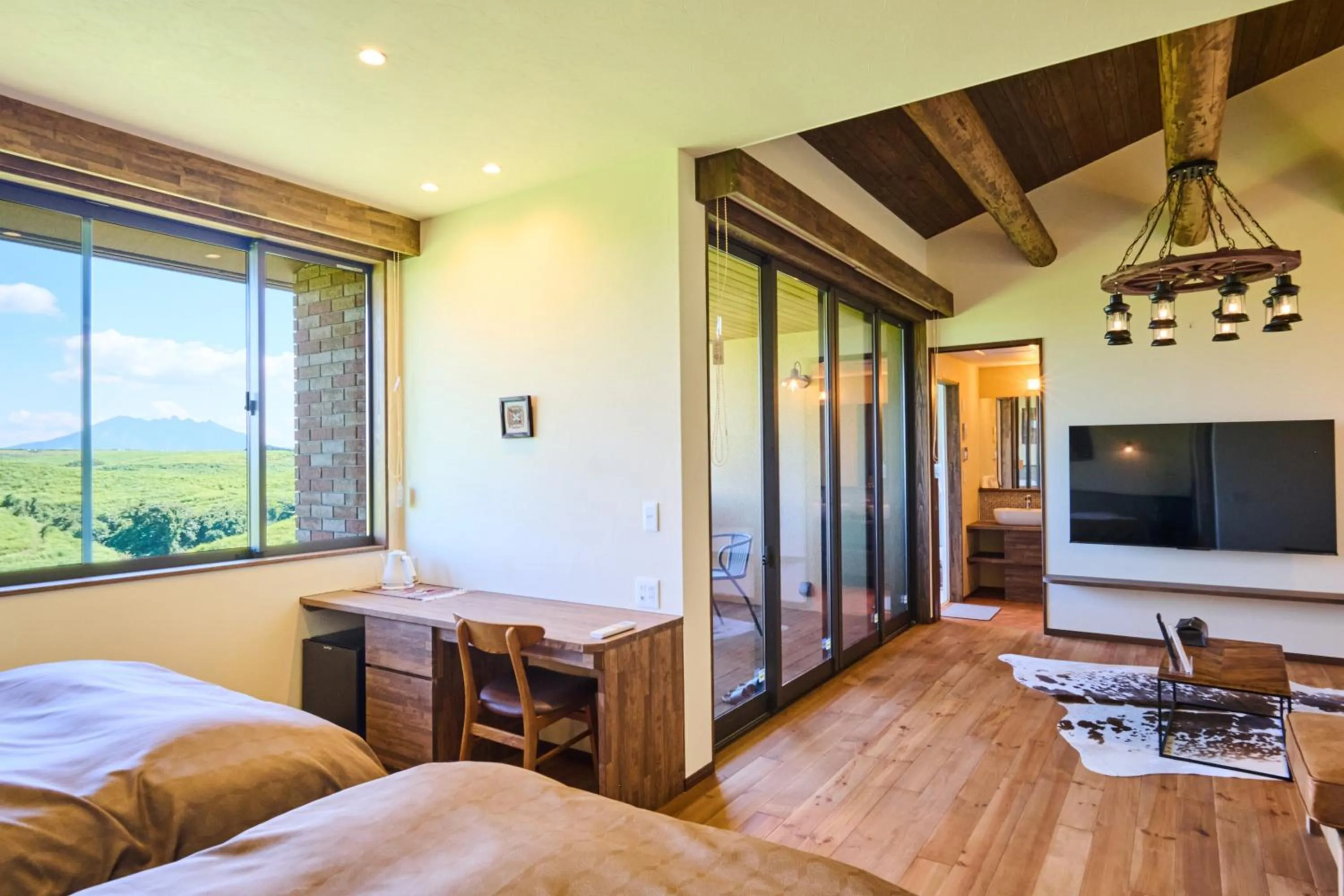 Photo of the whole room, Bed in El Patio Ranch