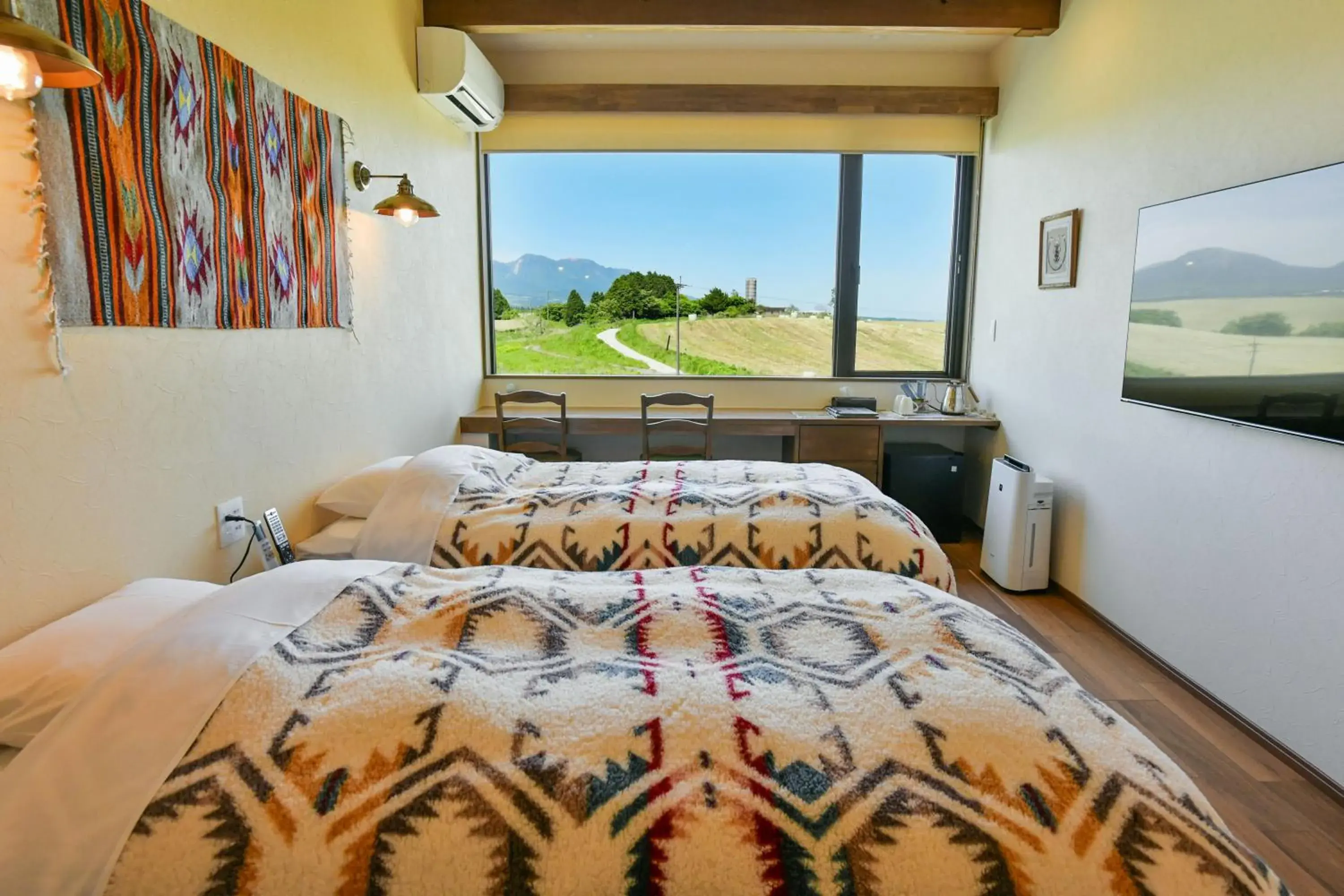 Twin Room with Shower - single occupancy in El Patio Ranch Twin Room with Shower - single occupancy in El Patio Ranch