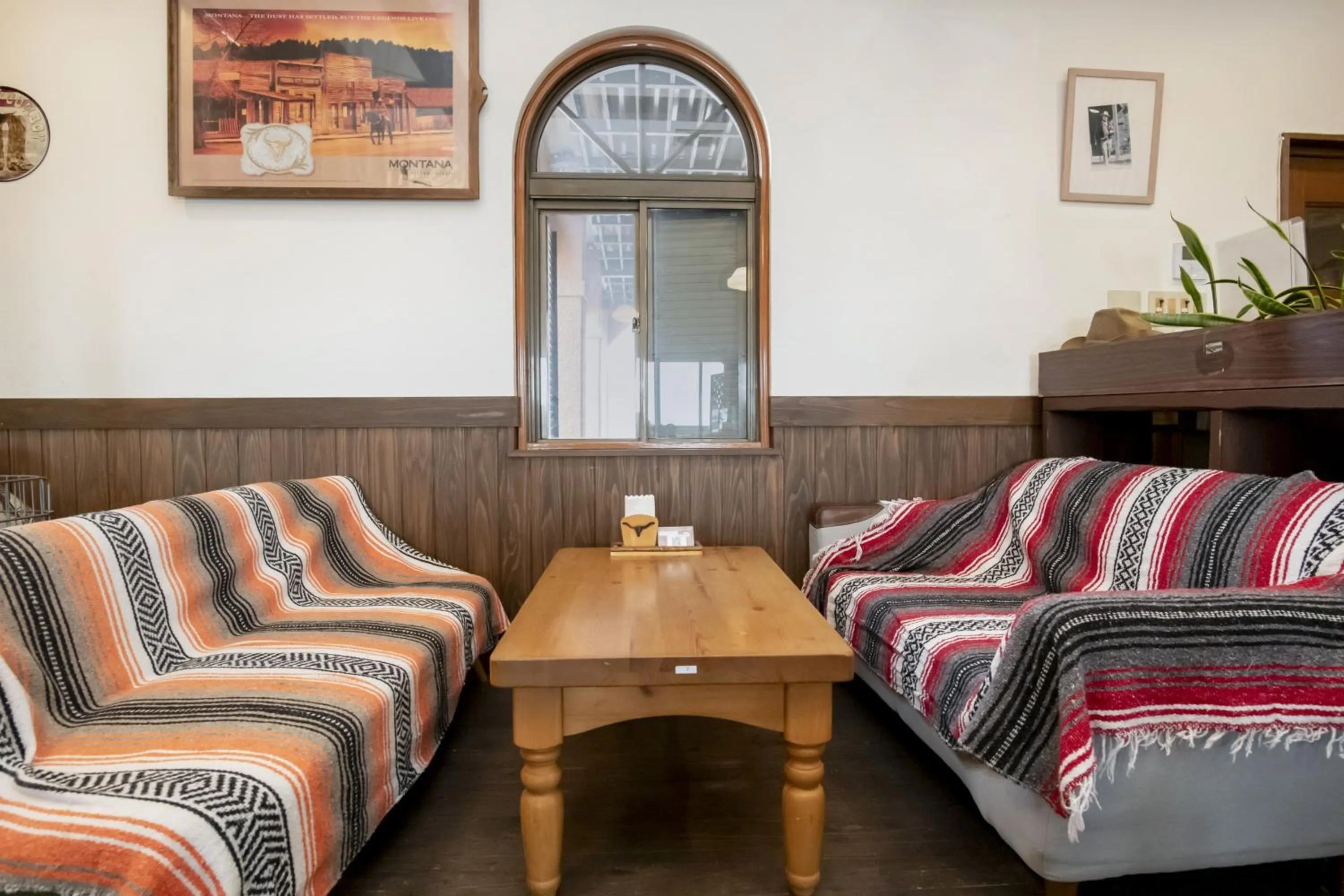 Restaurant/places to eat in El Patio Ranch