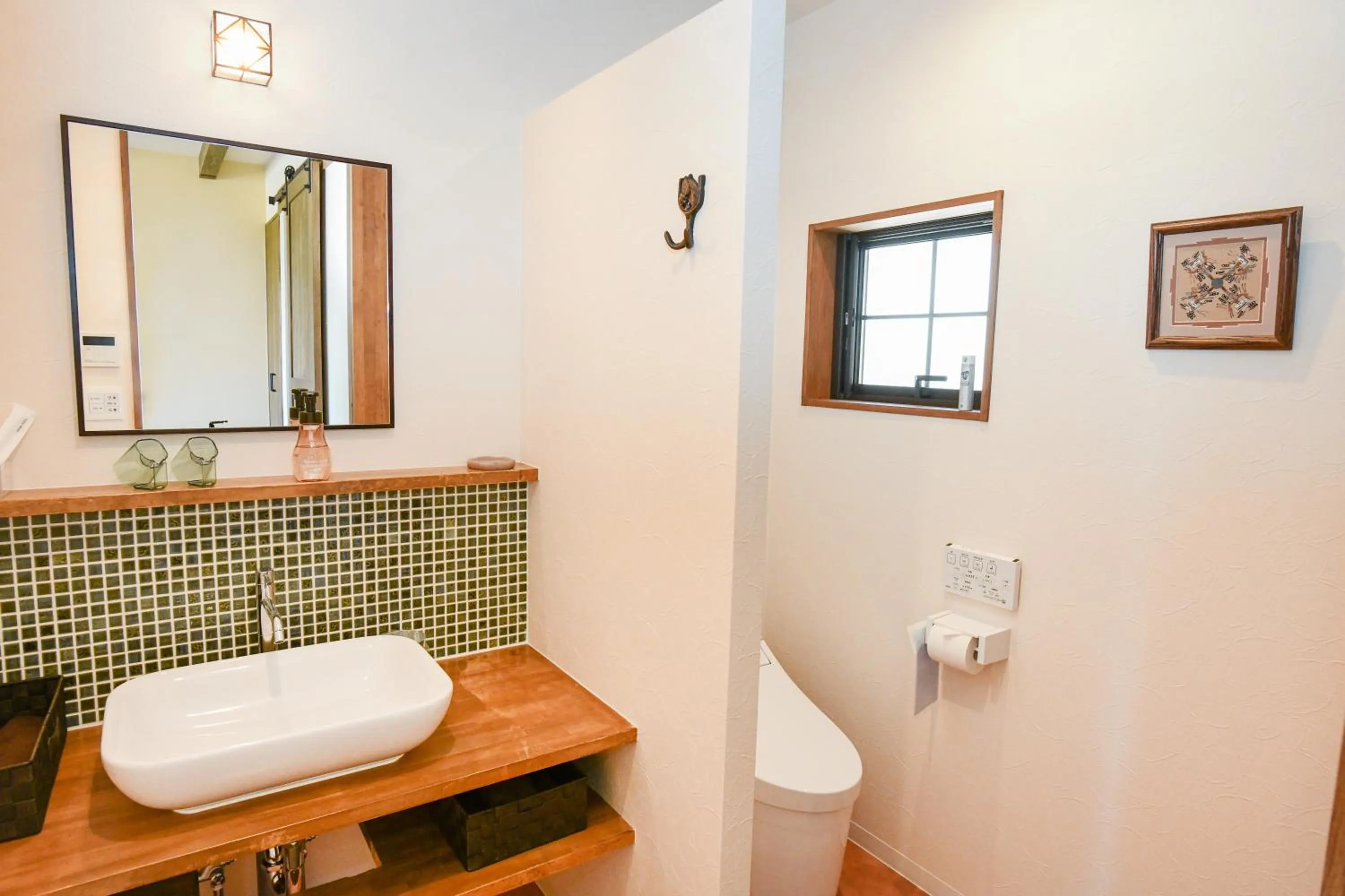 Toilet in El Patio Ranch